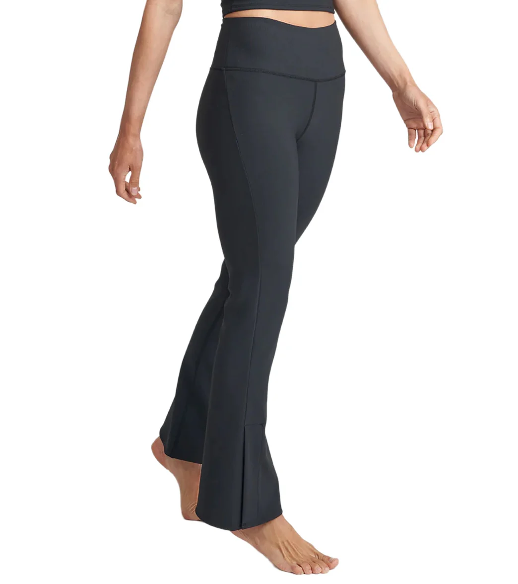 Thrive Societe Side Slit Flare Legging