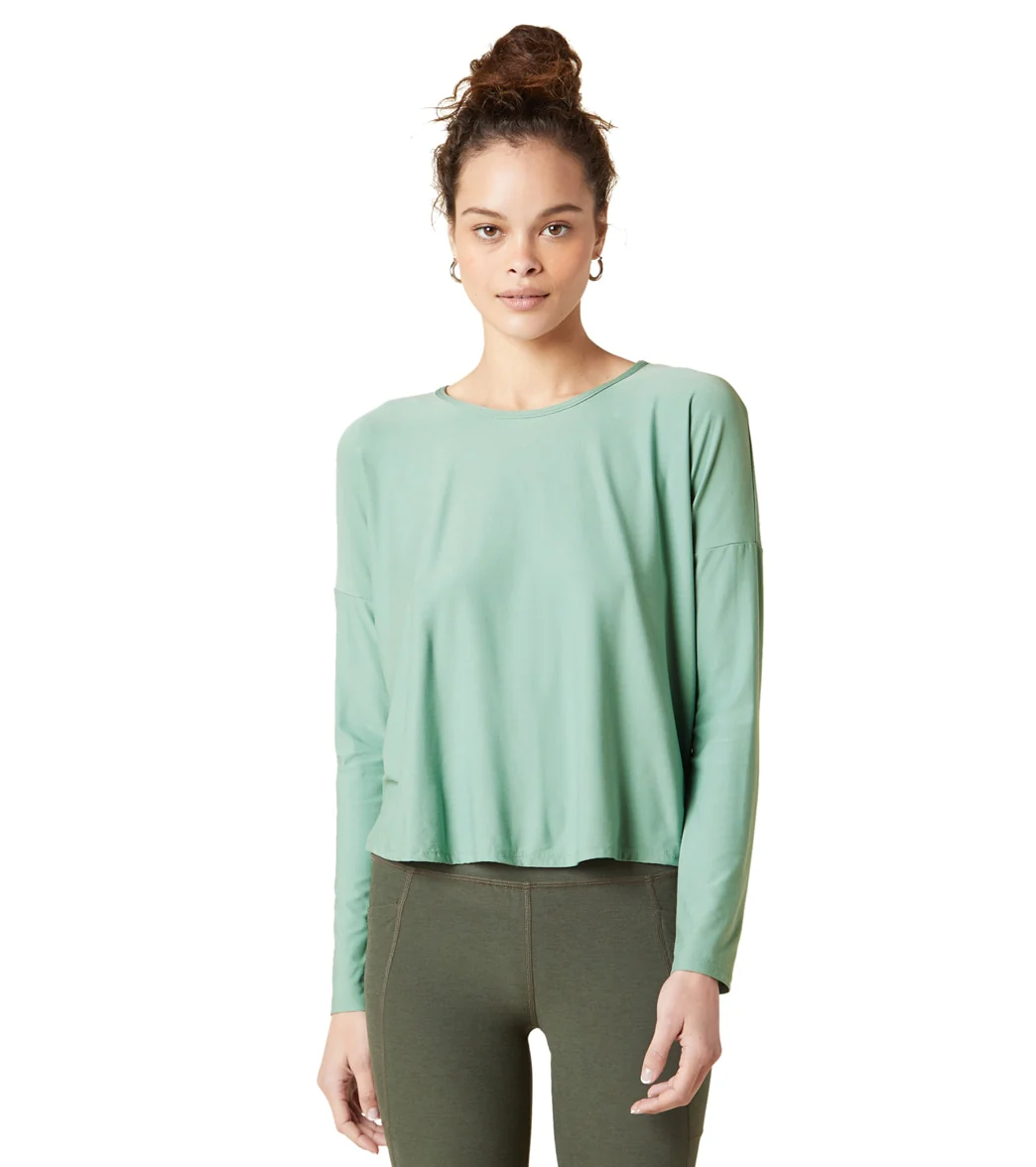 Beyond Yoga Featherweight Morning Light Cropped Pullover