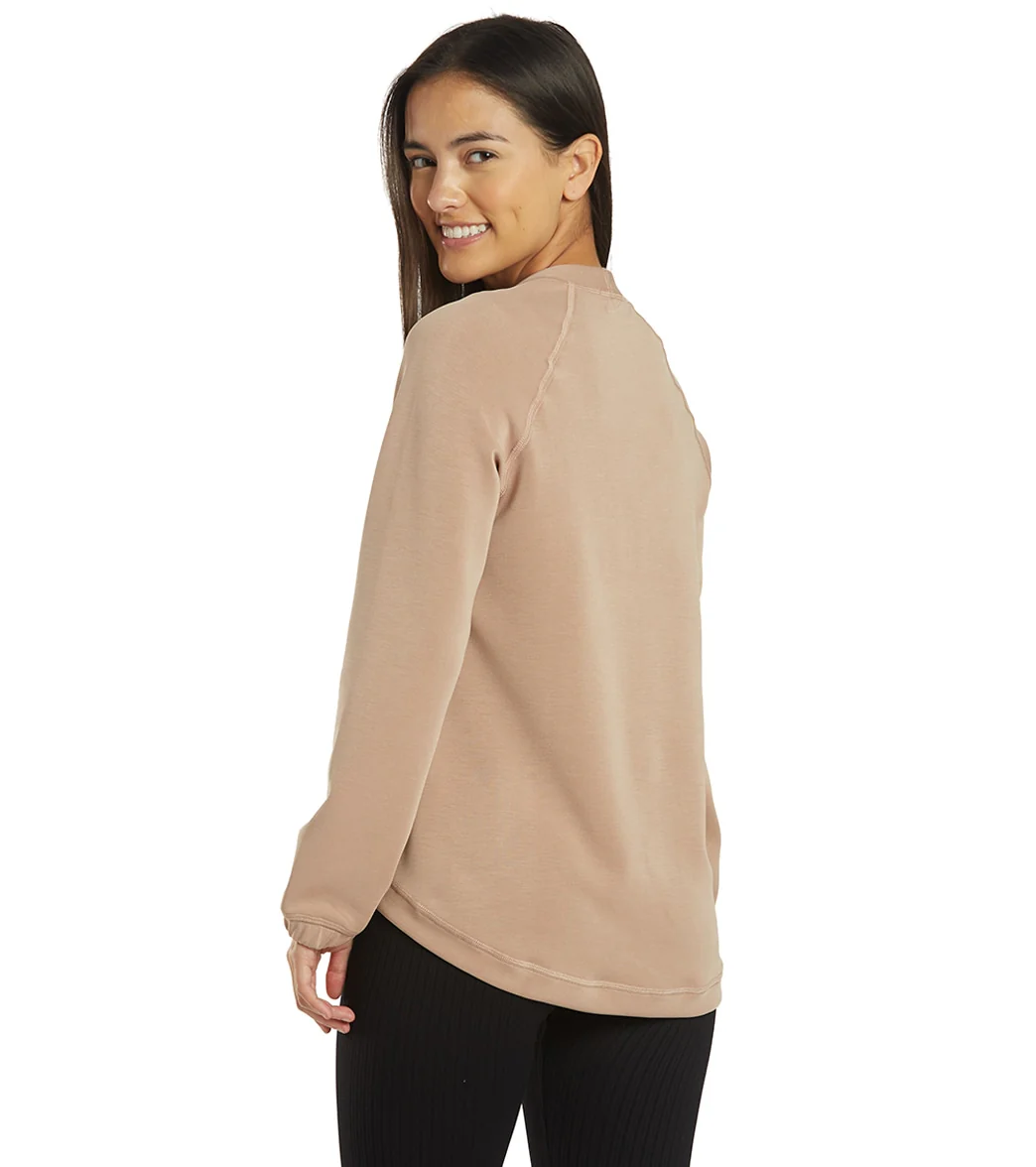 NUX Sleek Sweat Pullover