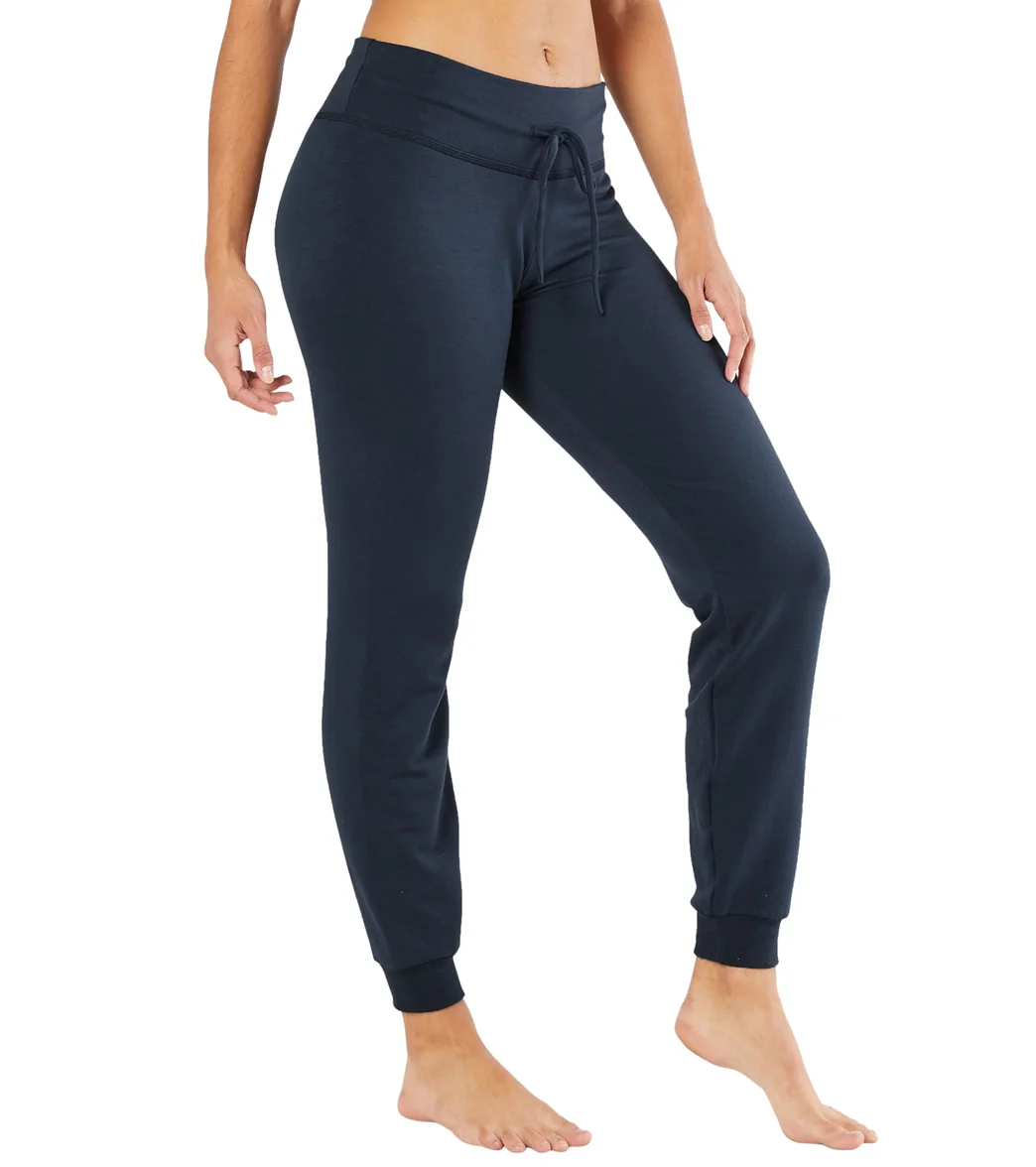 Beyond Yoga Cozy Fleece Lounge Around Midi Joggers