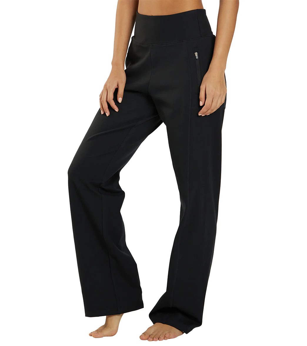 Marika Nellie Pant