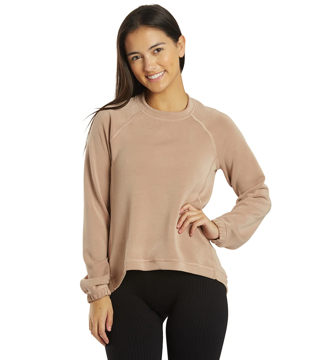 NUX Sleek Sweat Pullover