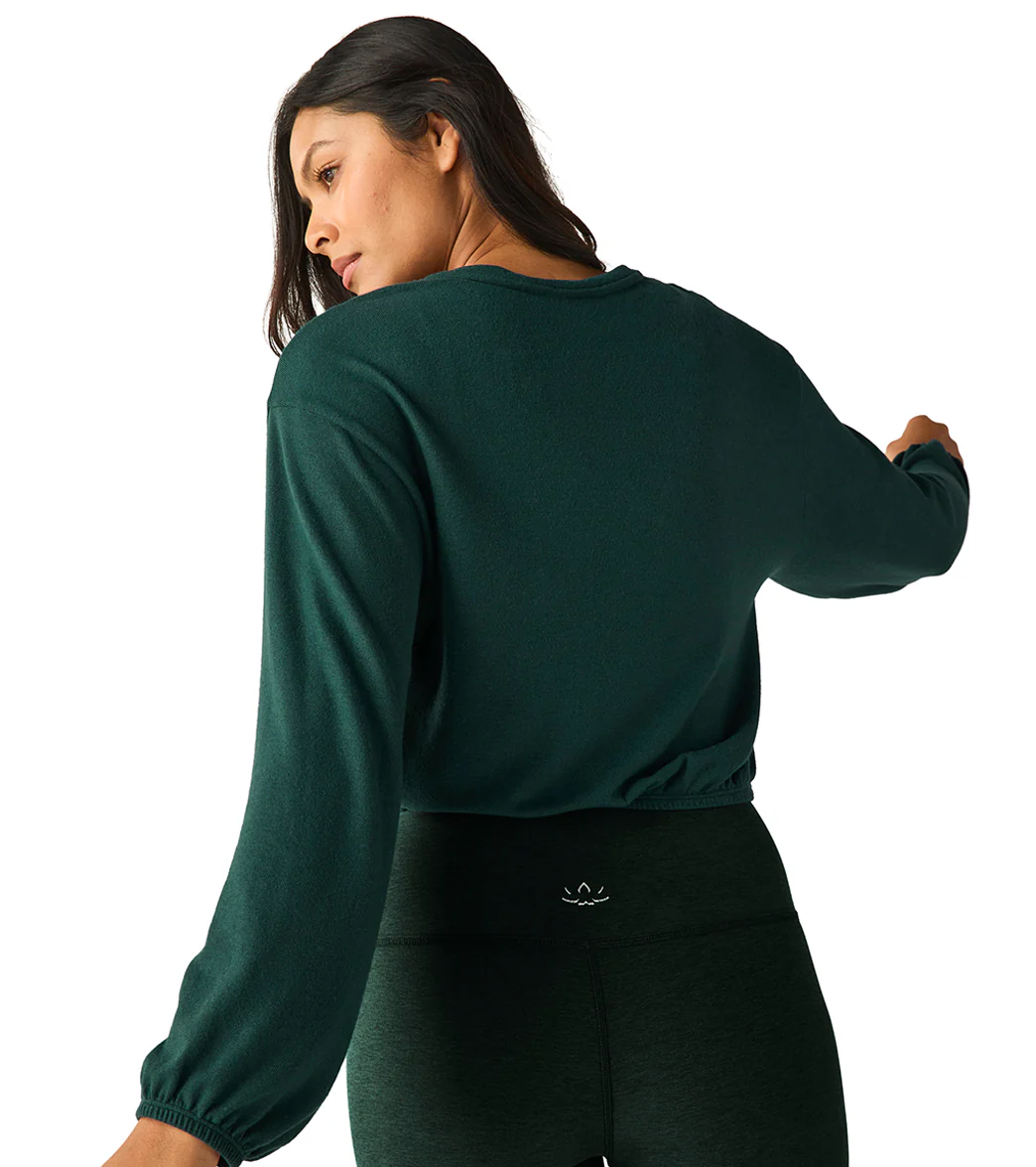 Beyond Yoga Soft Spoken Cropped Pullover
