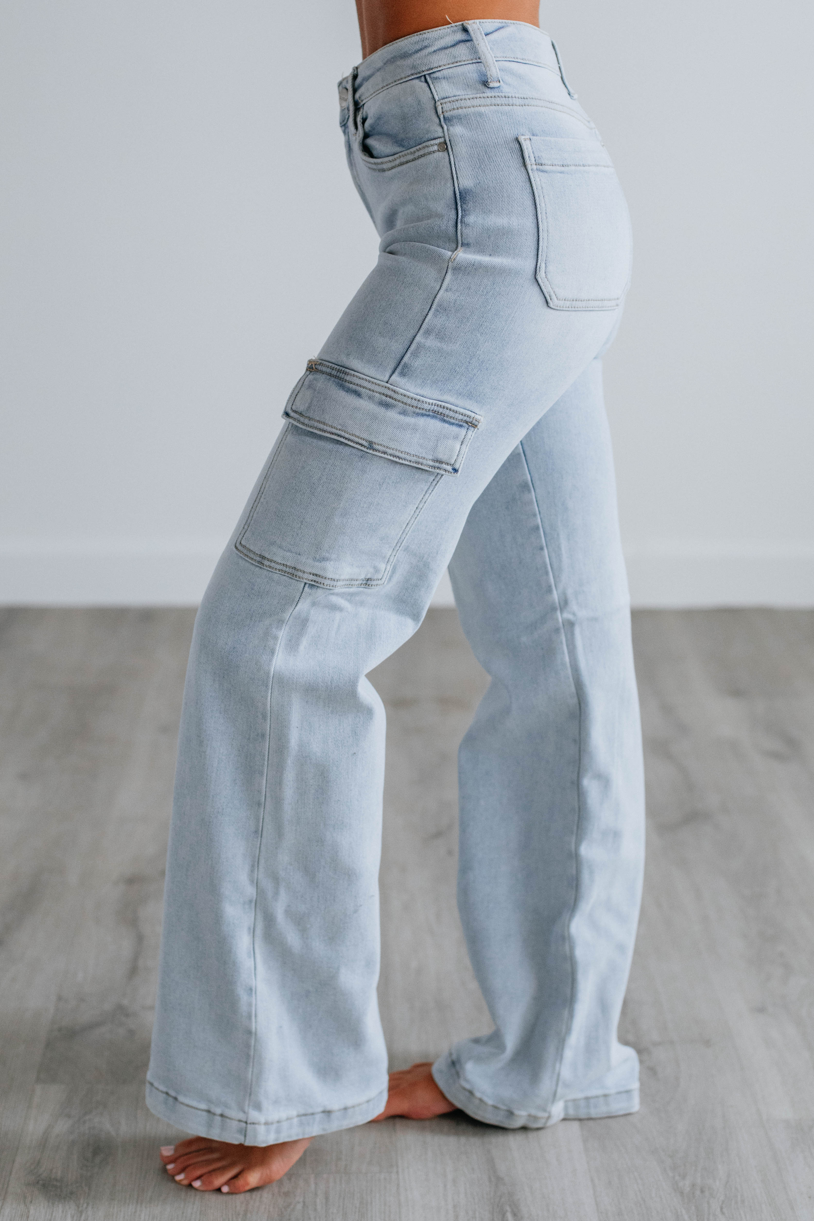 Leigh Risen Cargo Jeans - Vintage Light Wash