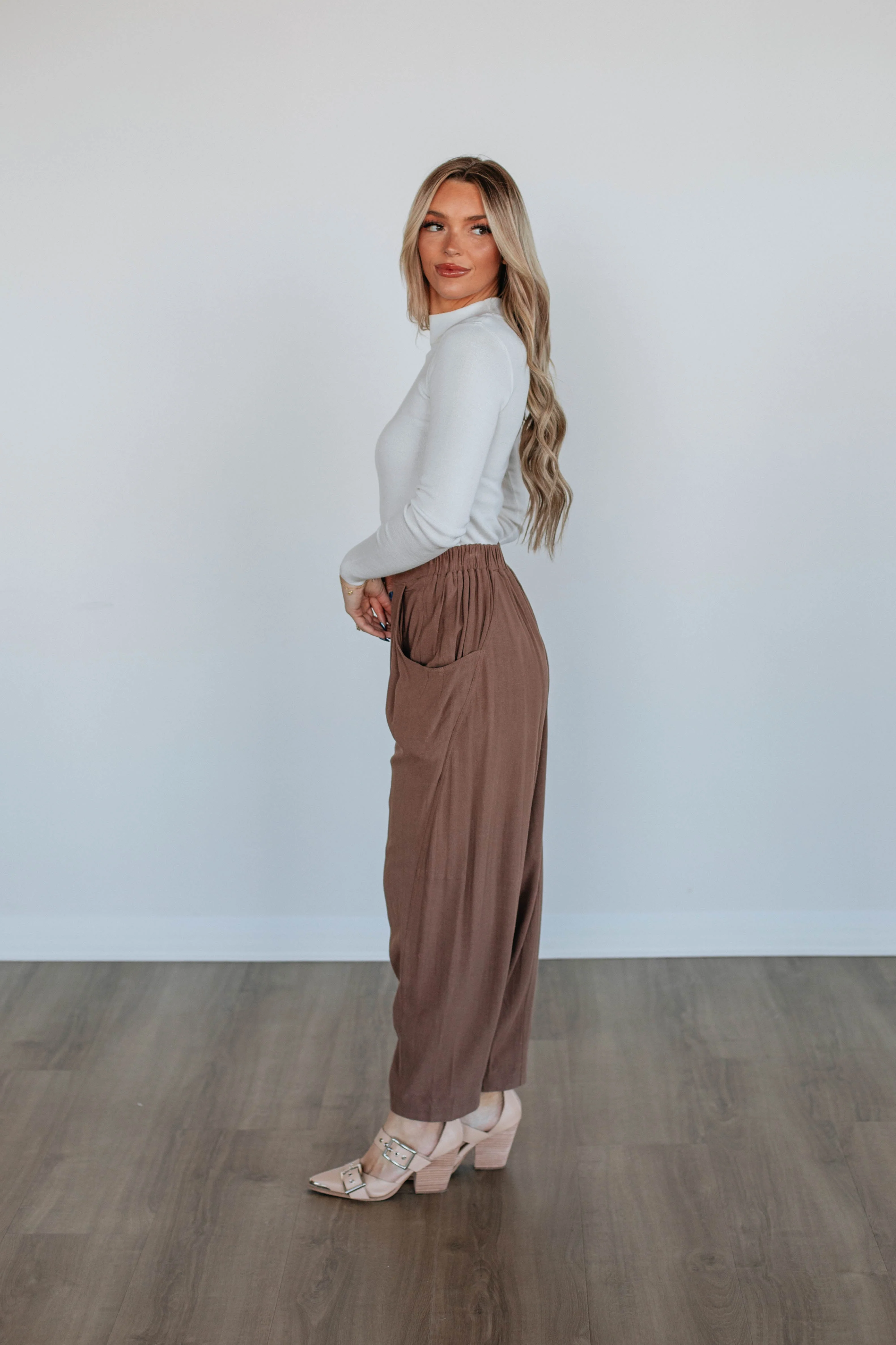 Pierra Linen Pants - Mocha