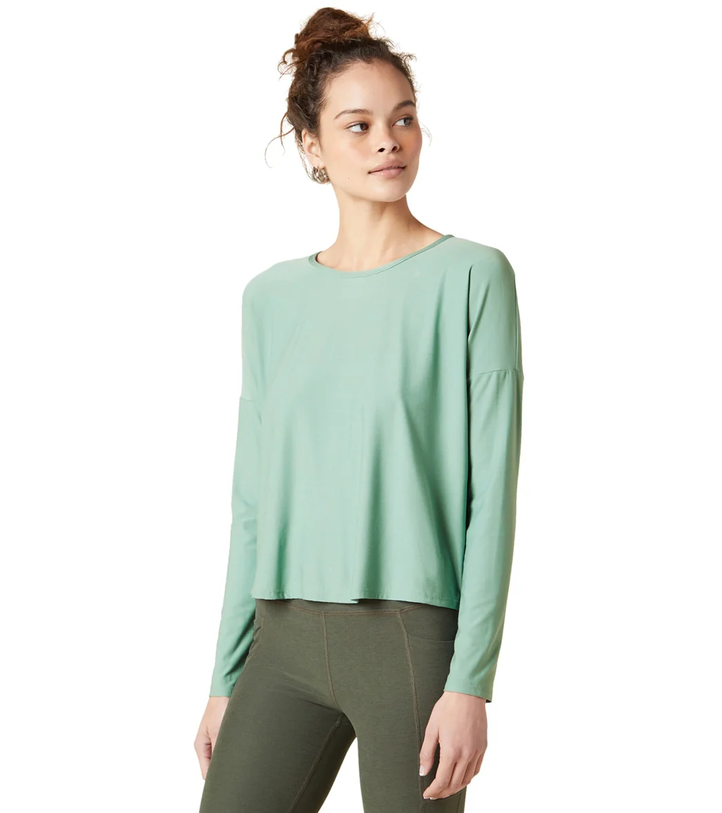 Beyond Yoga Featherweight Morning Light Cropped Pullover