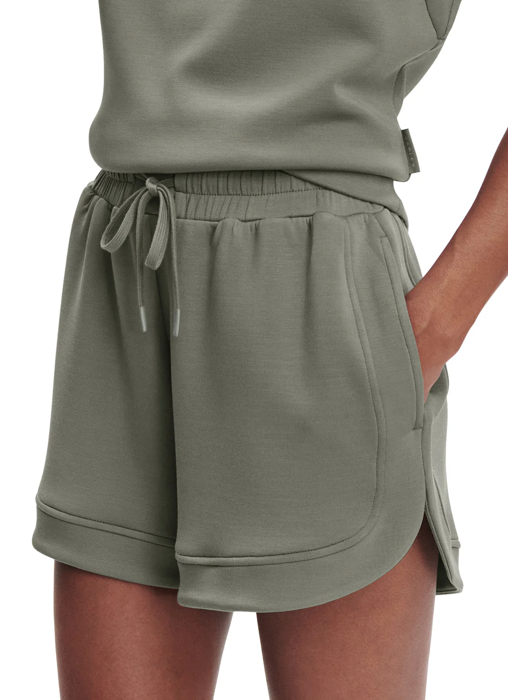 Varley Ollie High Rise 3.5 Short