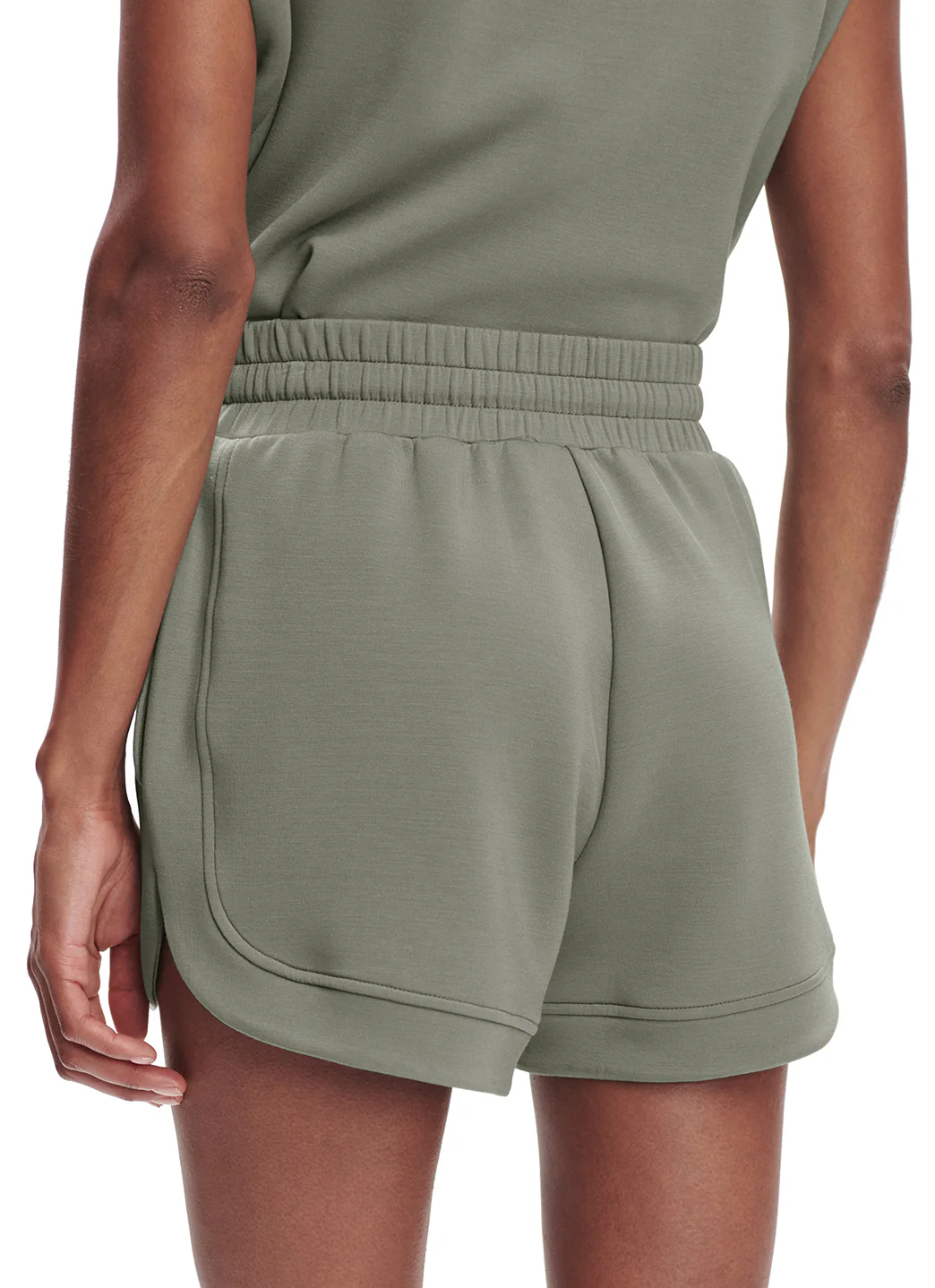 Varley Ollie High Rise 3.5 Short