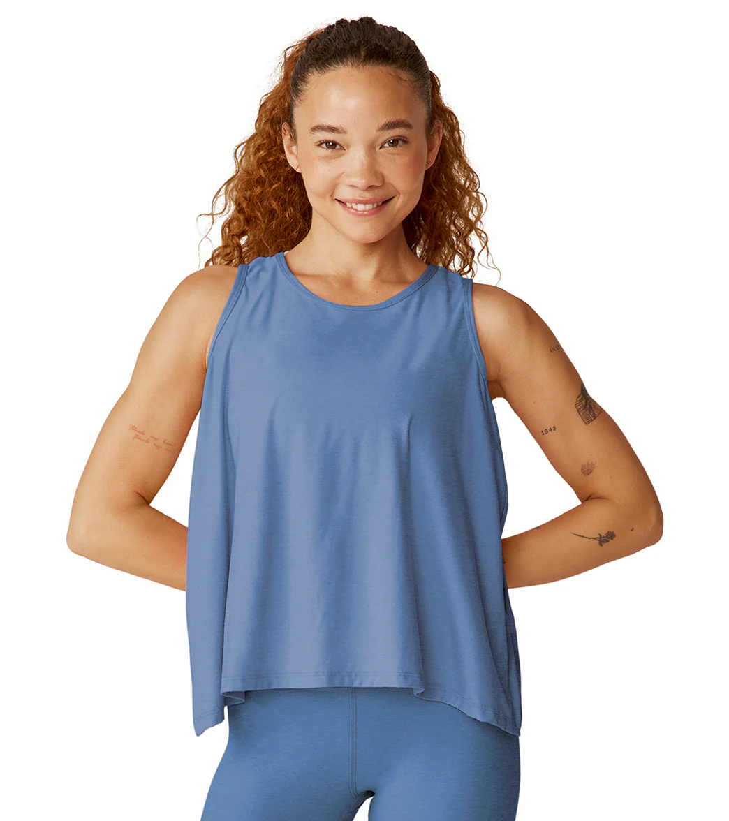 Beyond Yoga Featherweight Flutter Tank