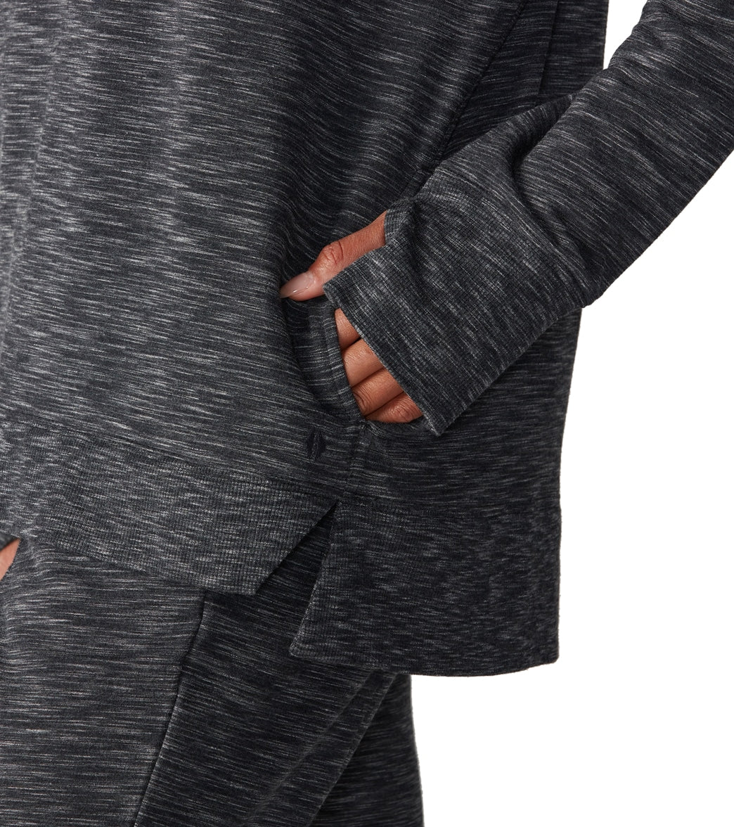 Tavi Cozy Sweatshirt