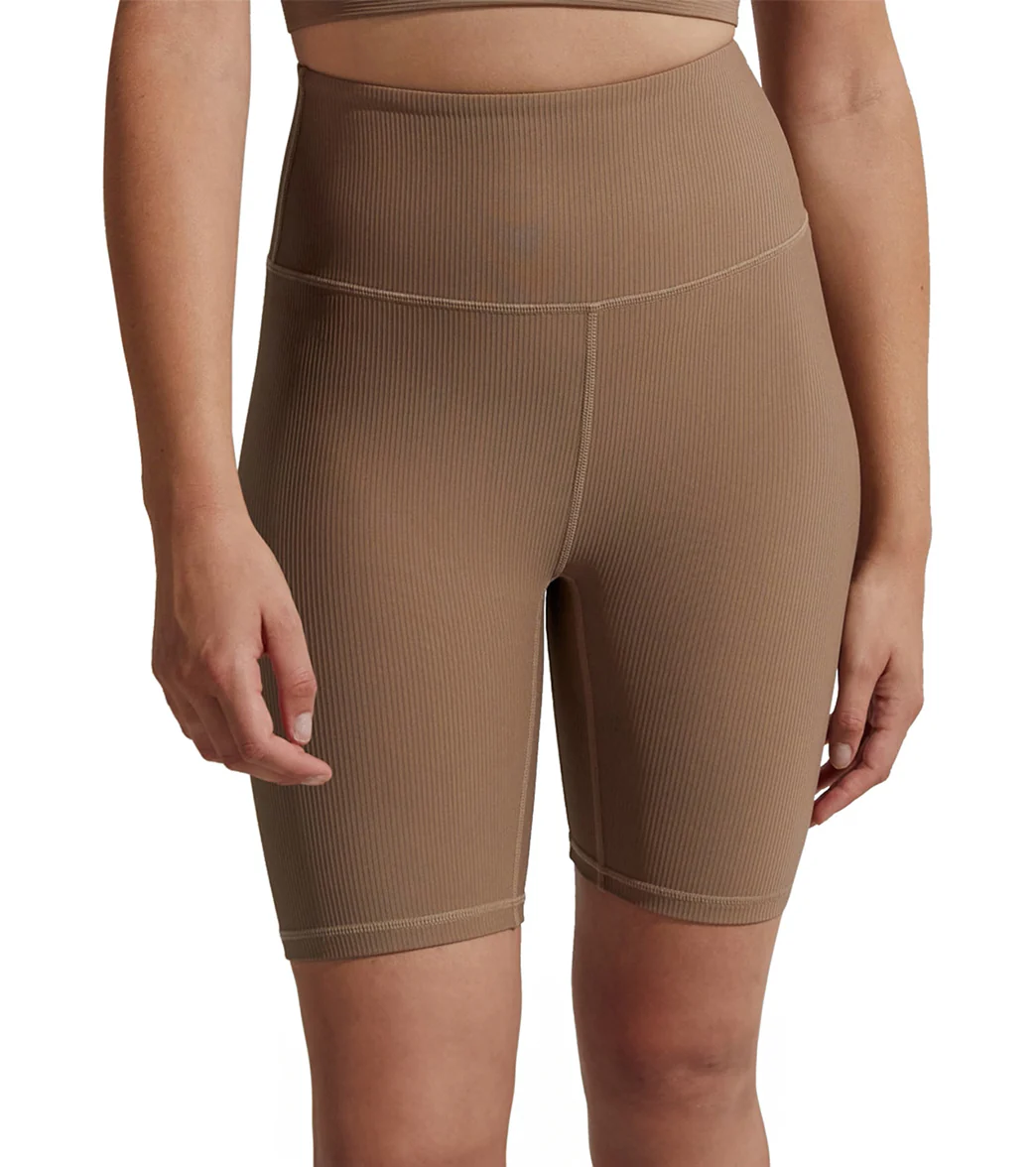 Varley Let's Move Rib Short 7