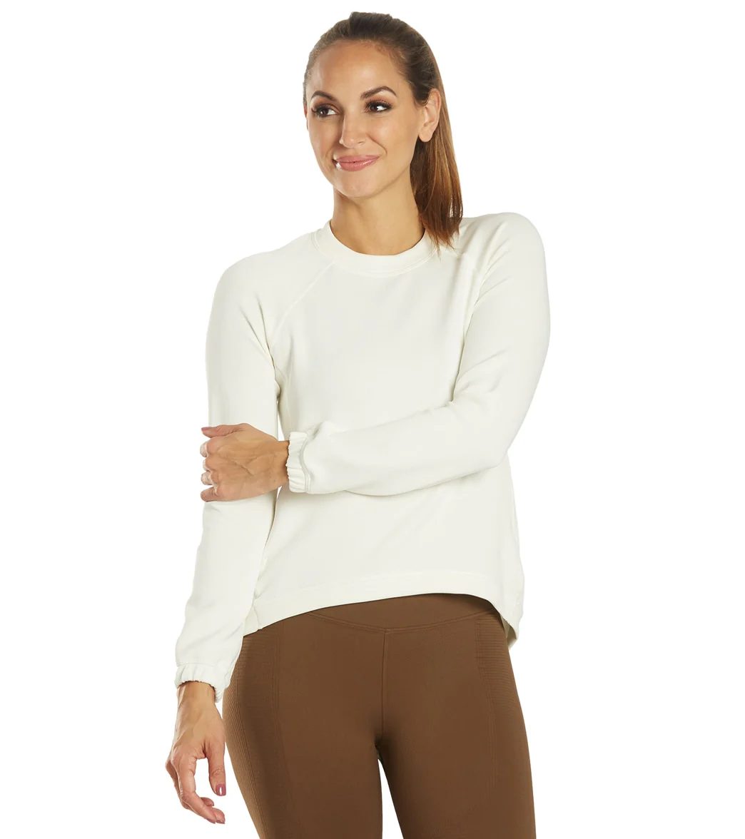 NUX Sleek Sweat Pullover