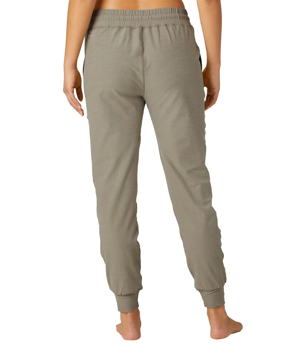 Beyond Yoga Spacedye Commuter Midi Joggers