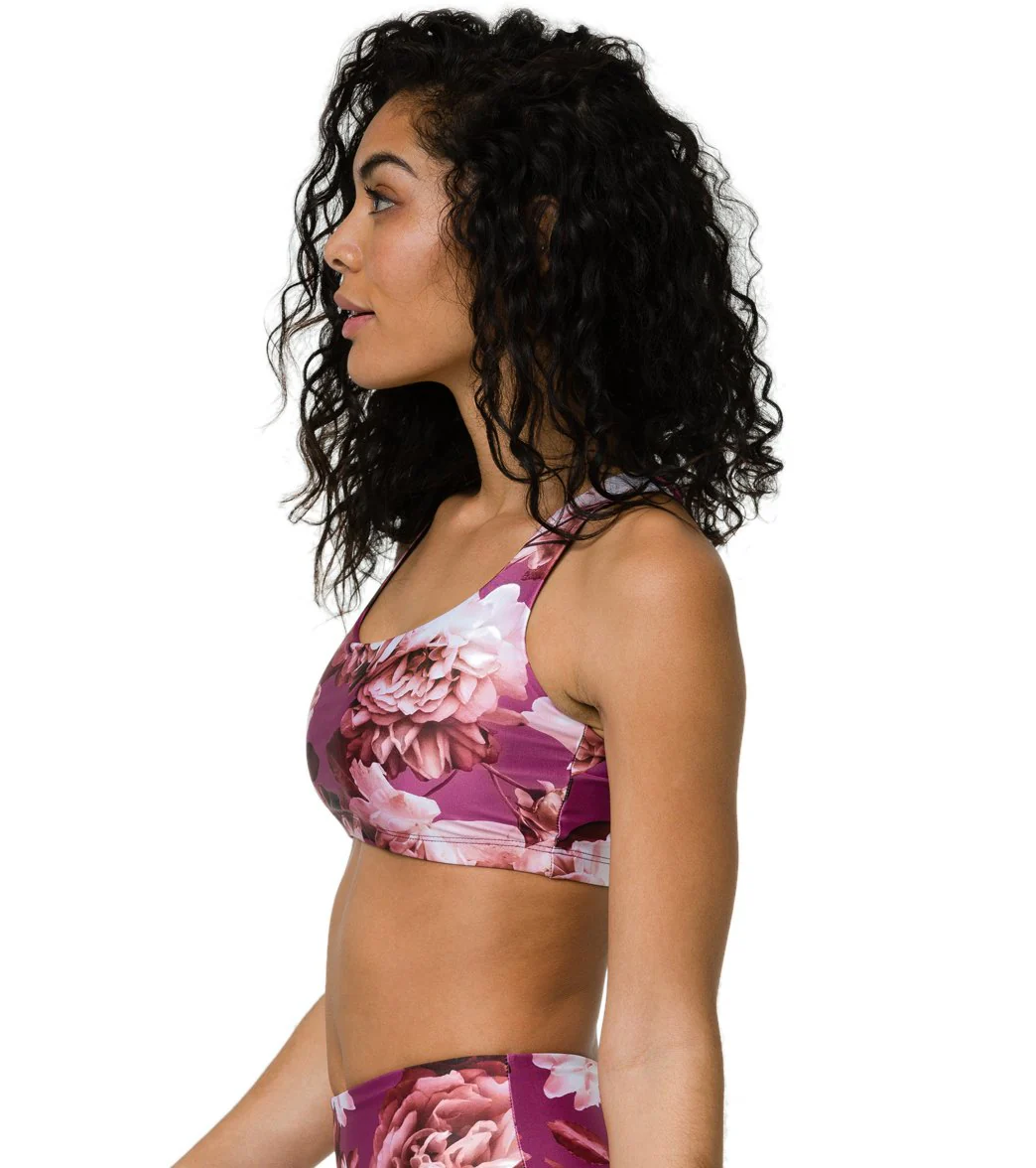 Onzie Chic Yoga Sports Bra Gardenia