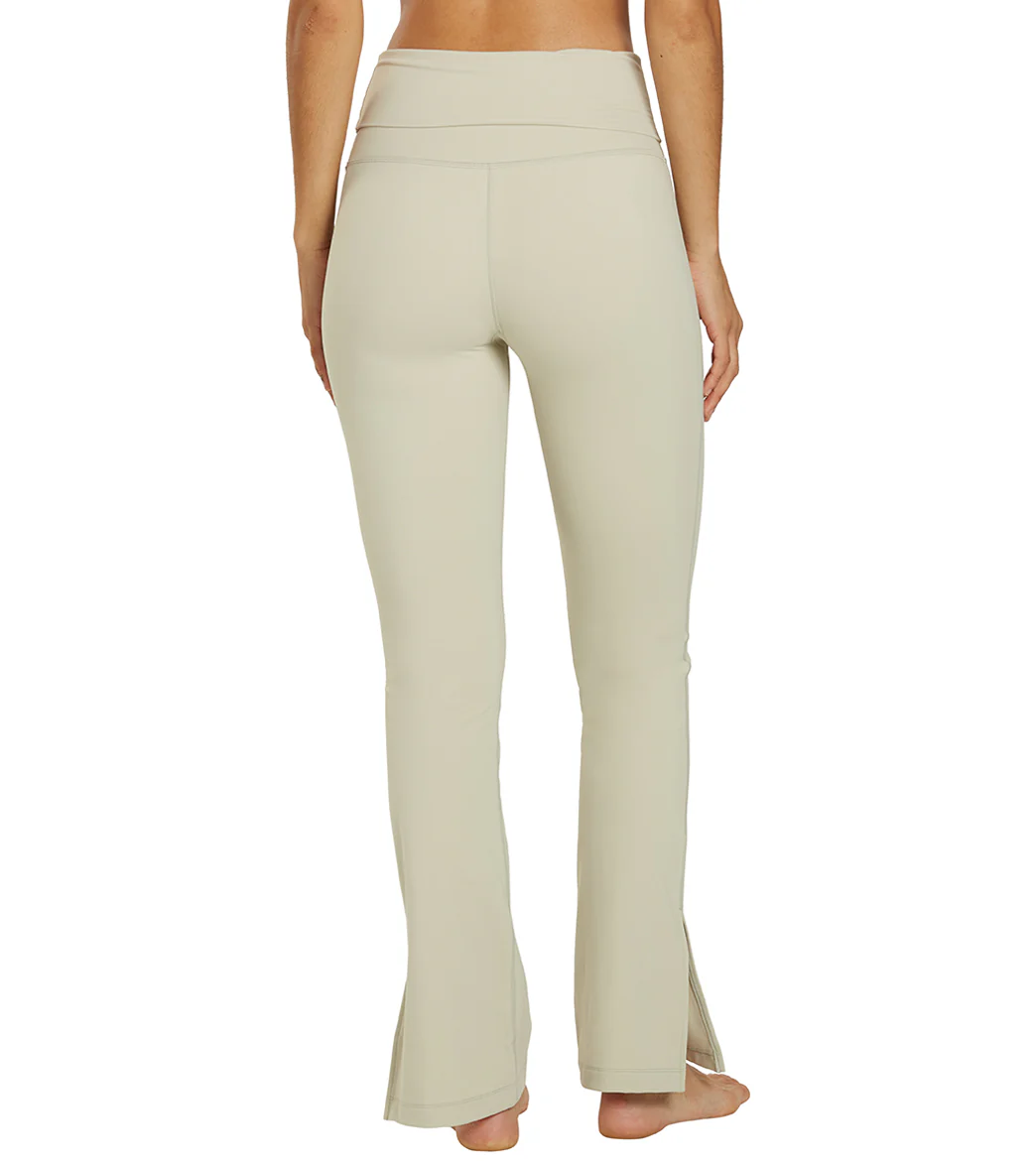 Cream Yoga Angel Flare