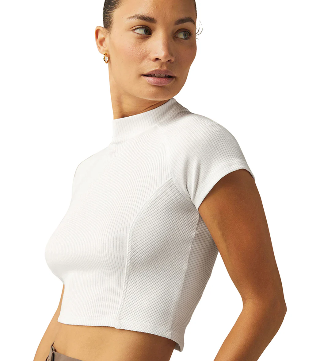Beyond Yoga Formation Cropped Tee
