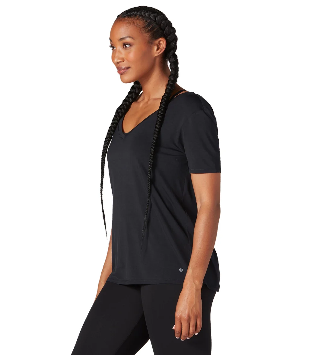 Tavi Everyday V-Neck Tee