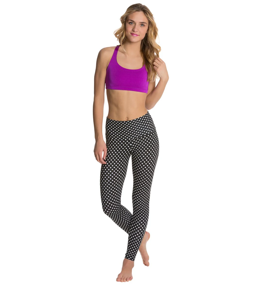 Onzie Chic Yoga Sports Bra Magenta