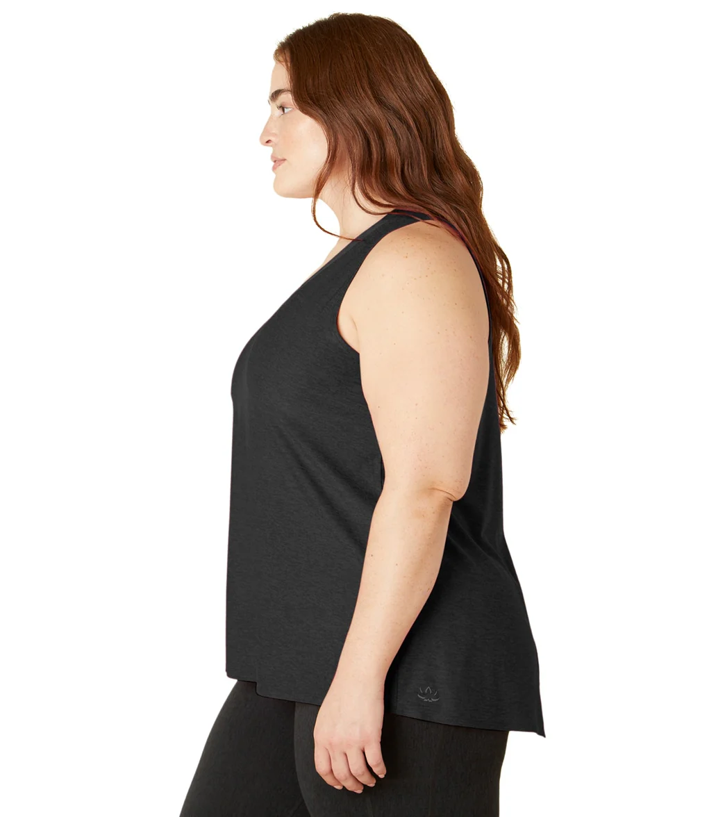 Beyond Yoga Plus Featherweight All About It Split Back Tank