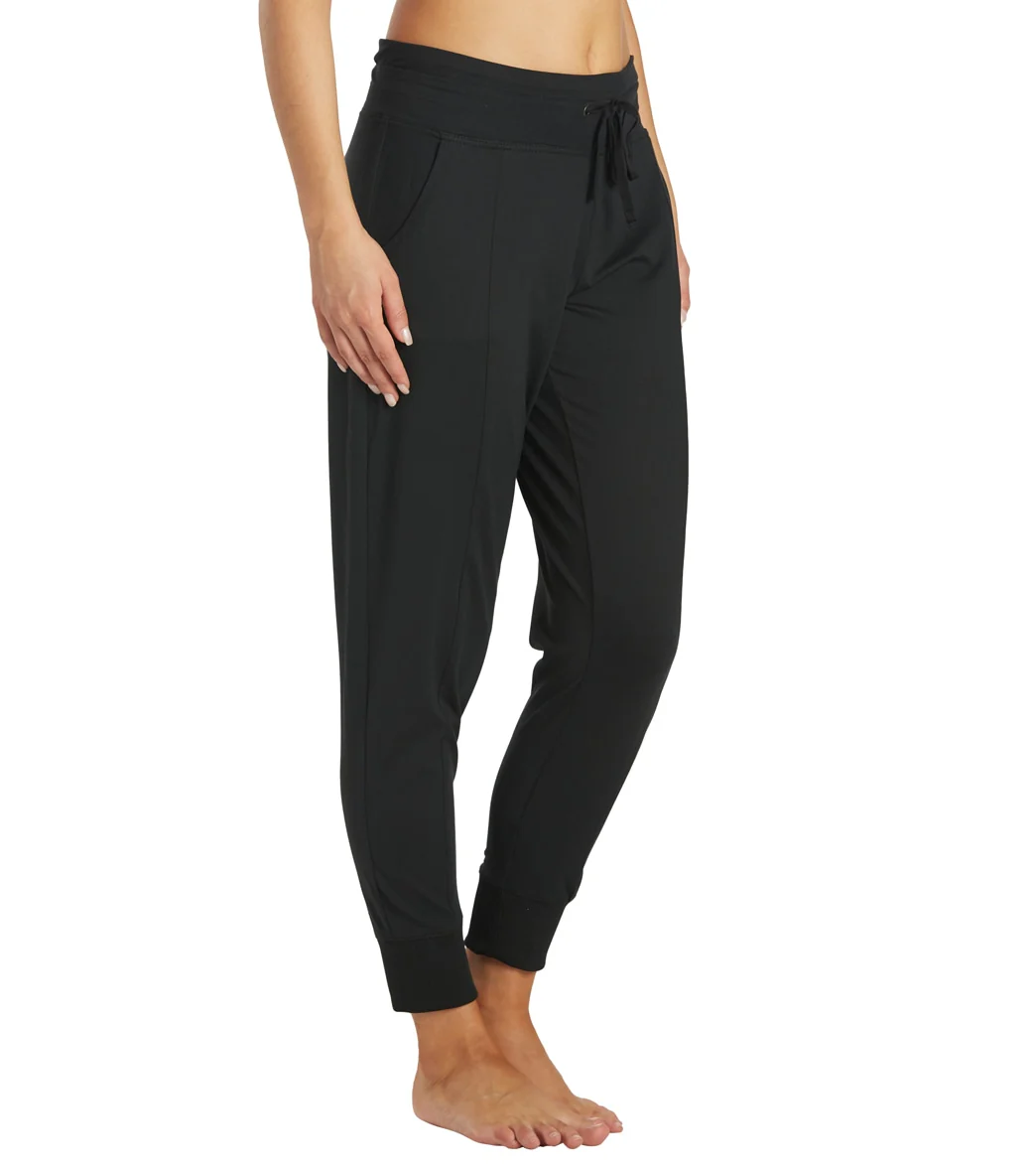 Marika Mona Jogger