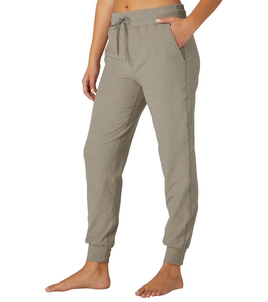 Beyond Yoga Spacedye Commuter Midi Joggers