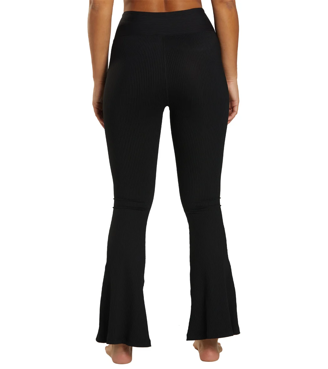 Year of Ours Ribbed Flair Leggings