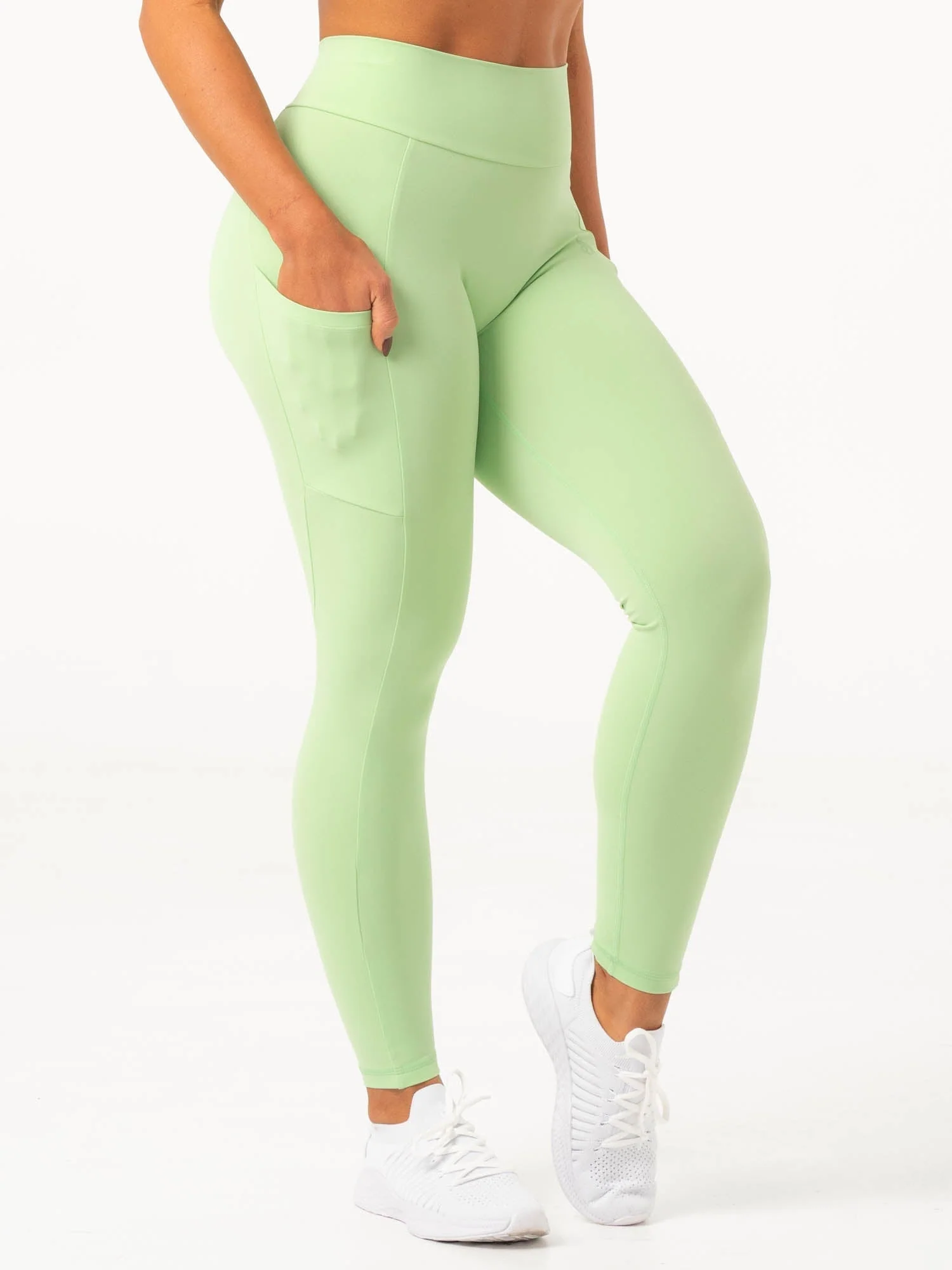 NKD V Scrunch Pocket Leggings - Green Glow