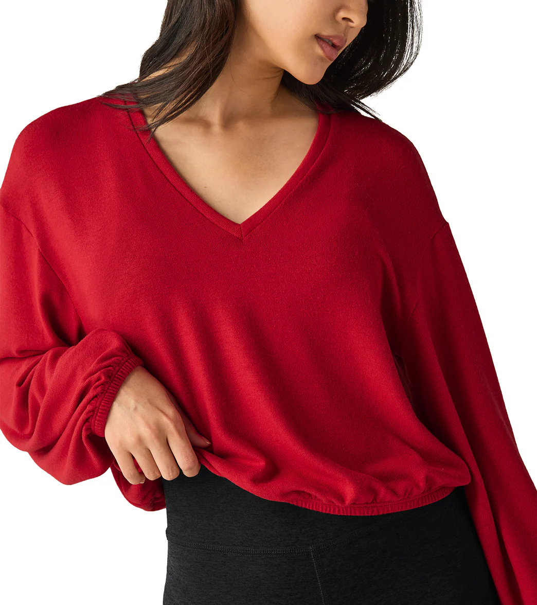 Beyond Yoga Soft Spoken Cropped Pullover