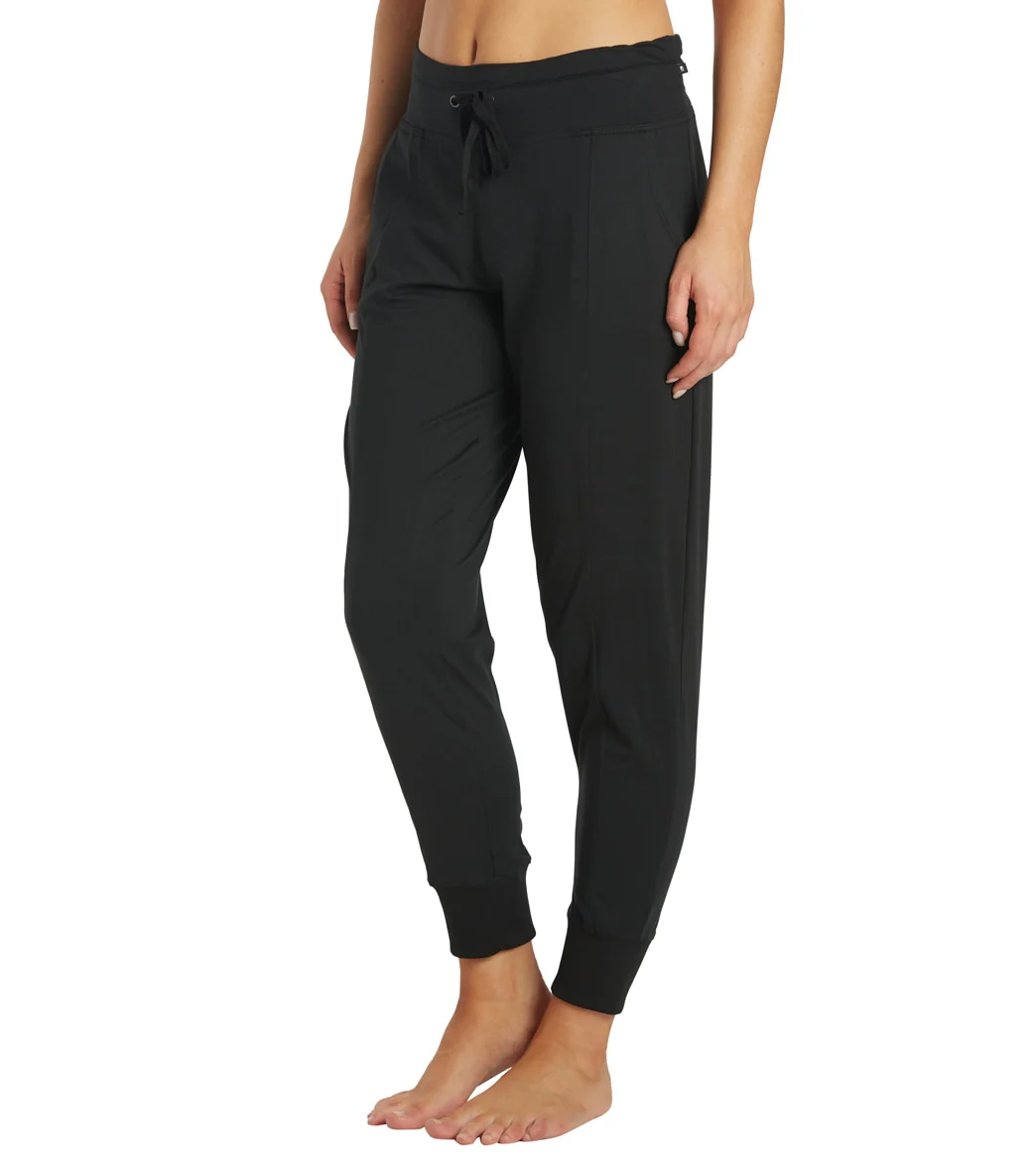 Marika Mona Jogger