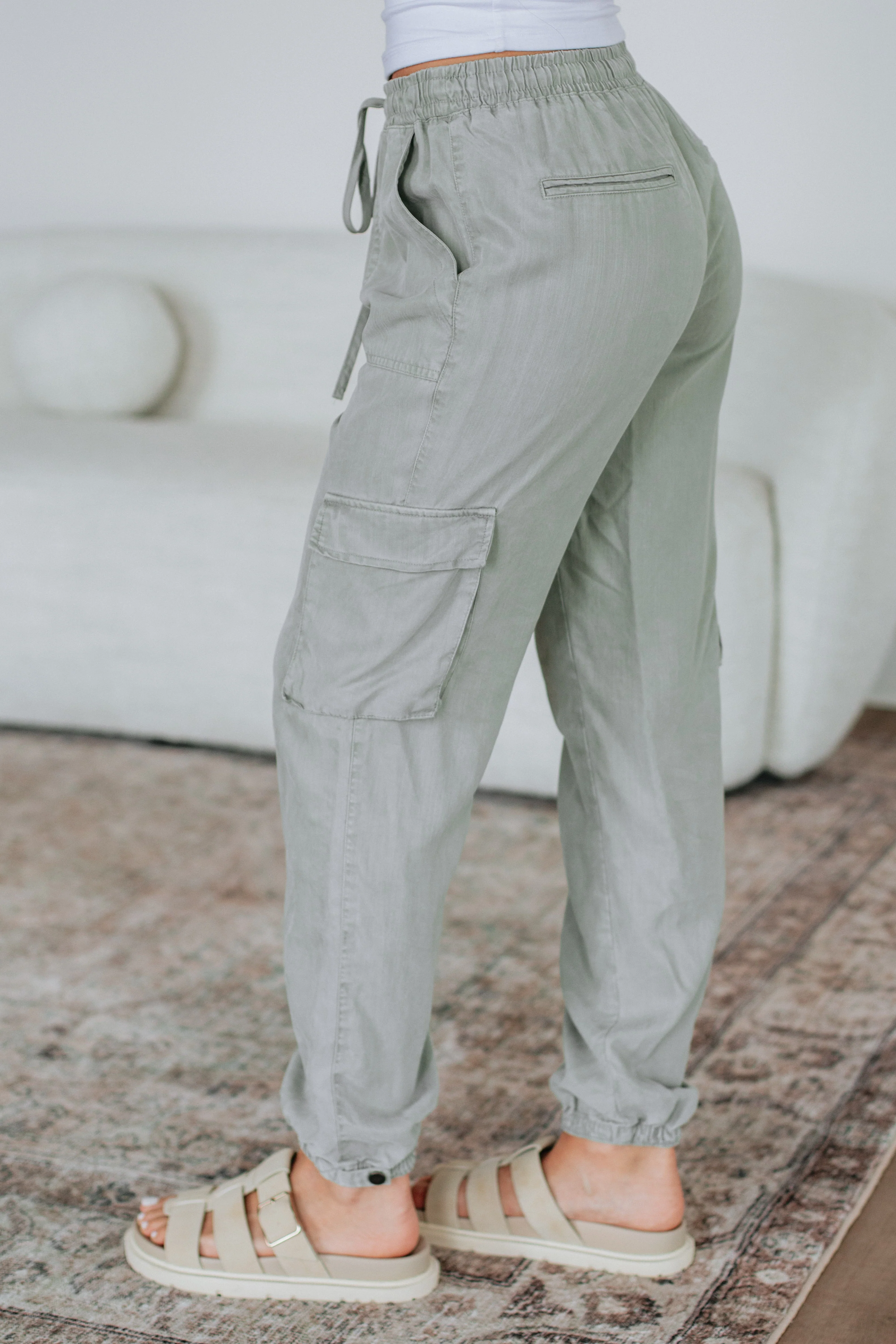 Bodie Cargo Joggers - Light Sage