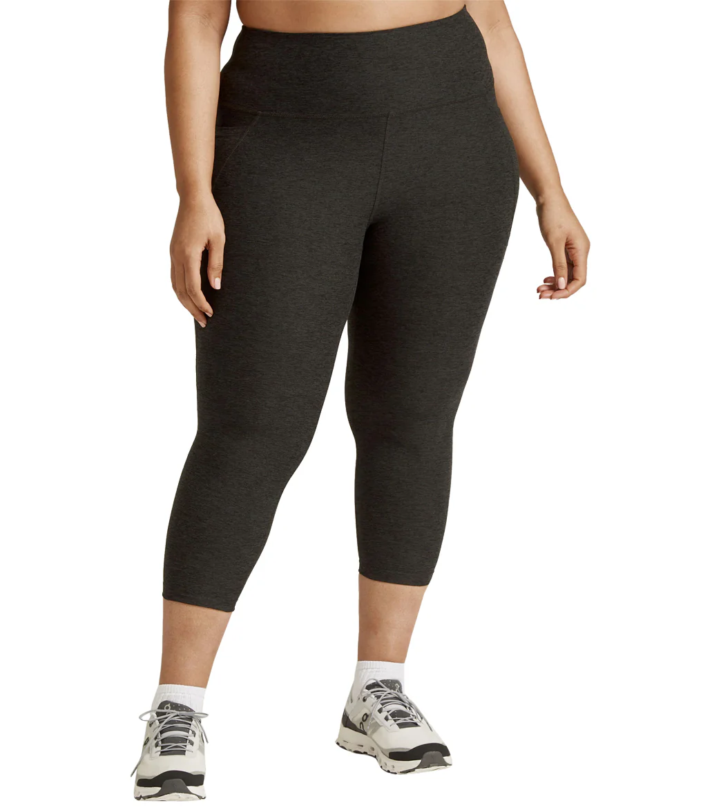 Beyond Yoga Plus Size Spacedye Out Of Pocket High Waisted Capri Leggings