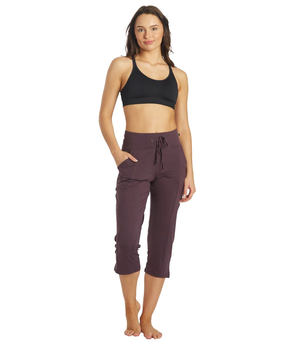 Marika Mona Capri