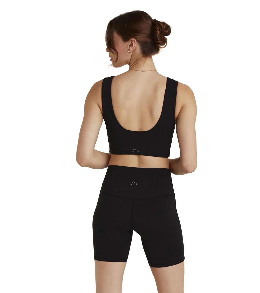 Varley Dina Shorts 7