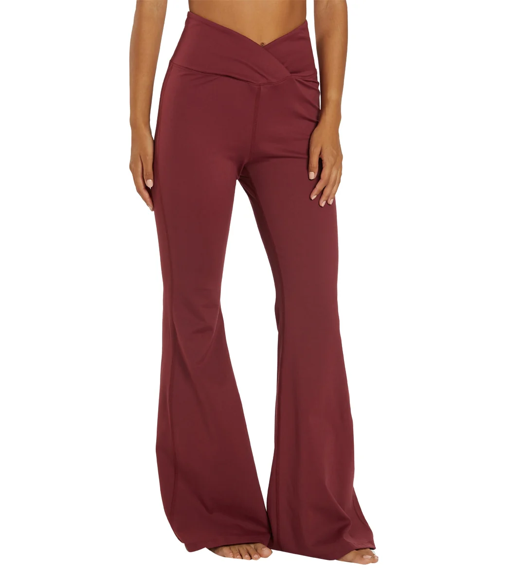 Year of Ours Veronica Flare Legging