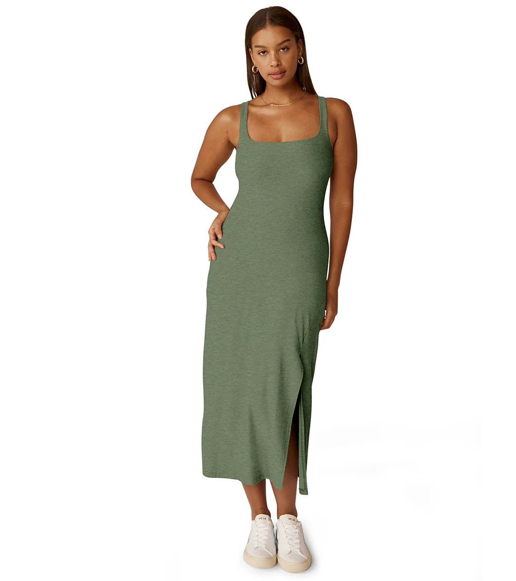 Beyond Yoga Featherweight Getaway Dress