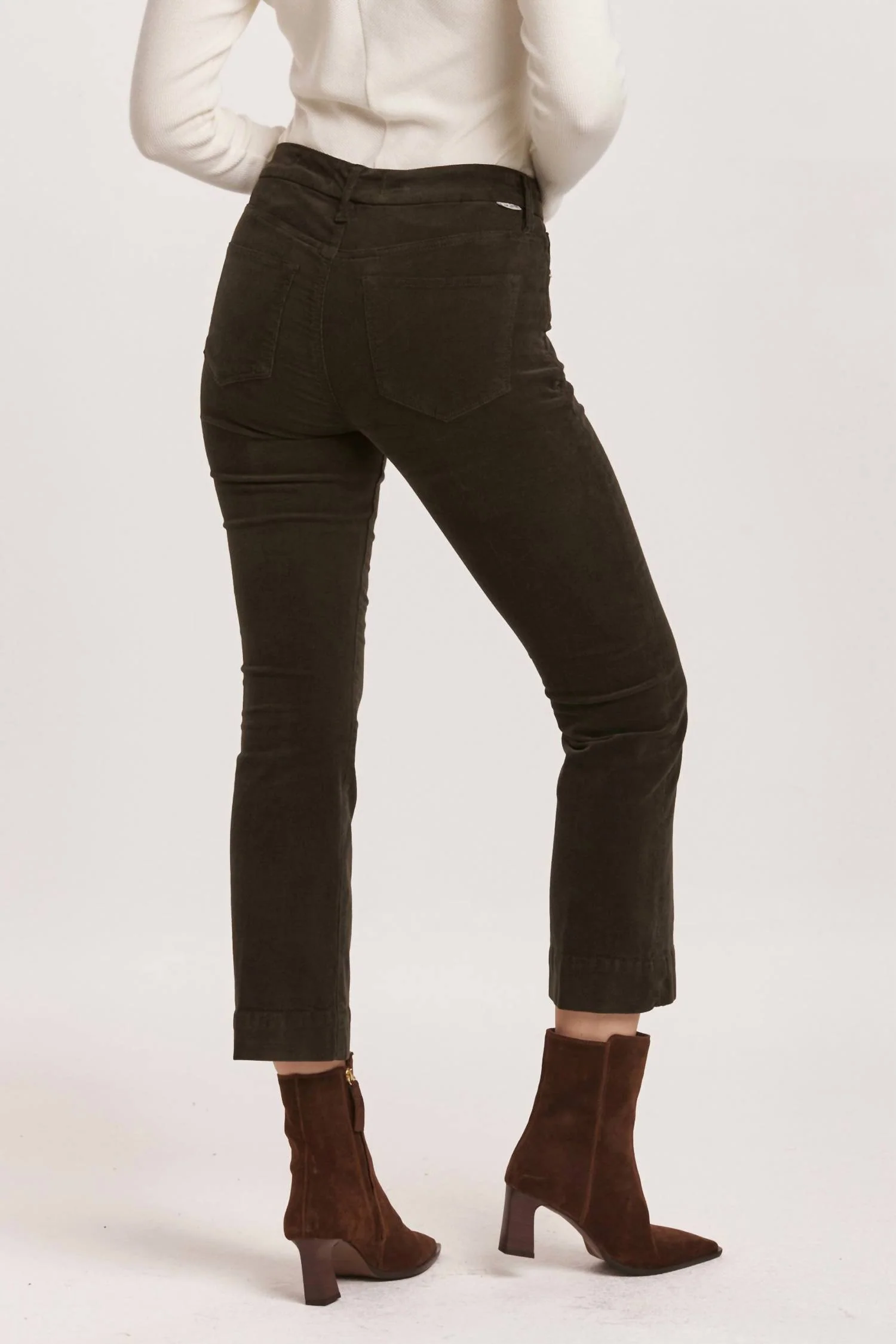 Jeanne Mid Rise Cropped Flare Pants In Forest Pine