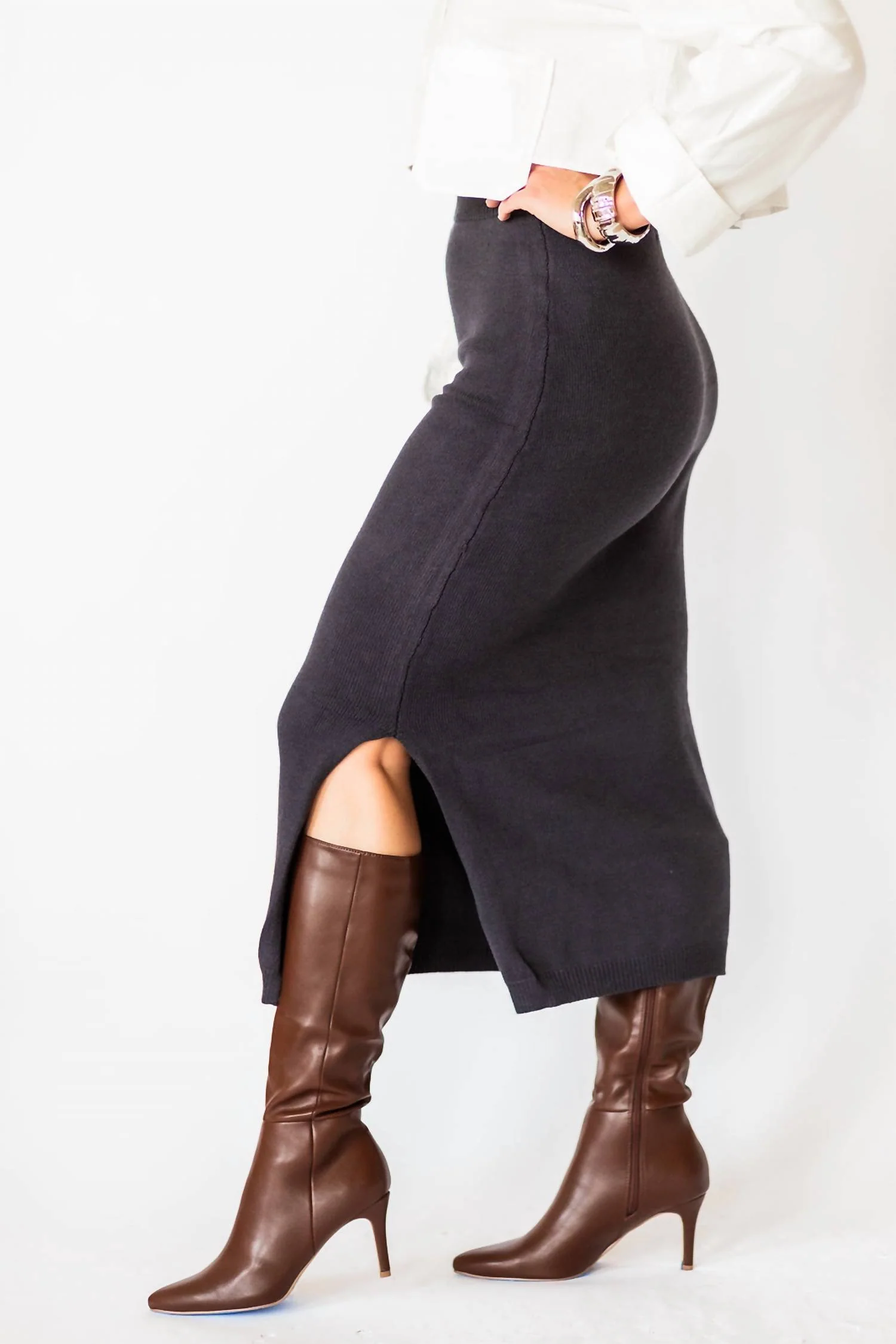 Siarah Knit Pencil Skirt In Black