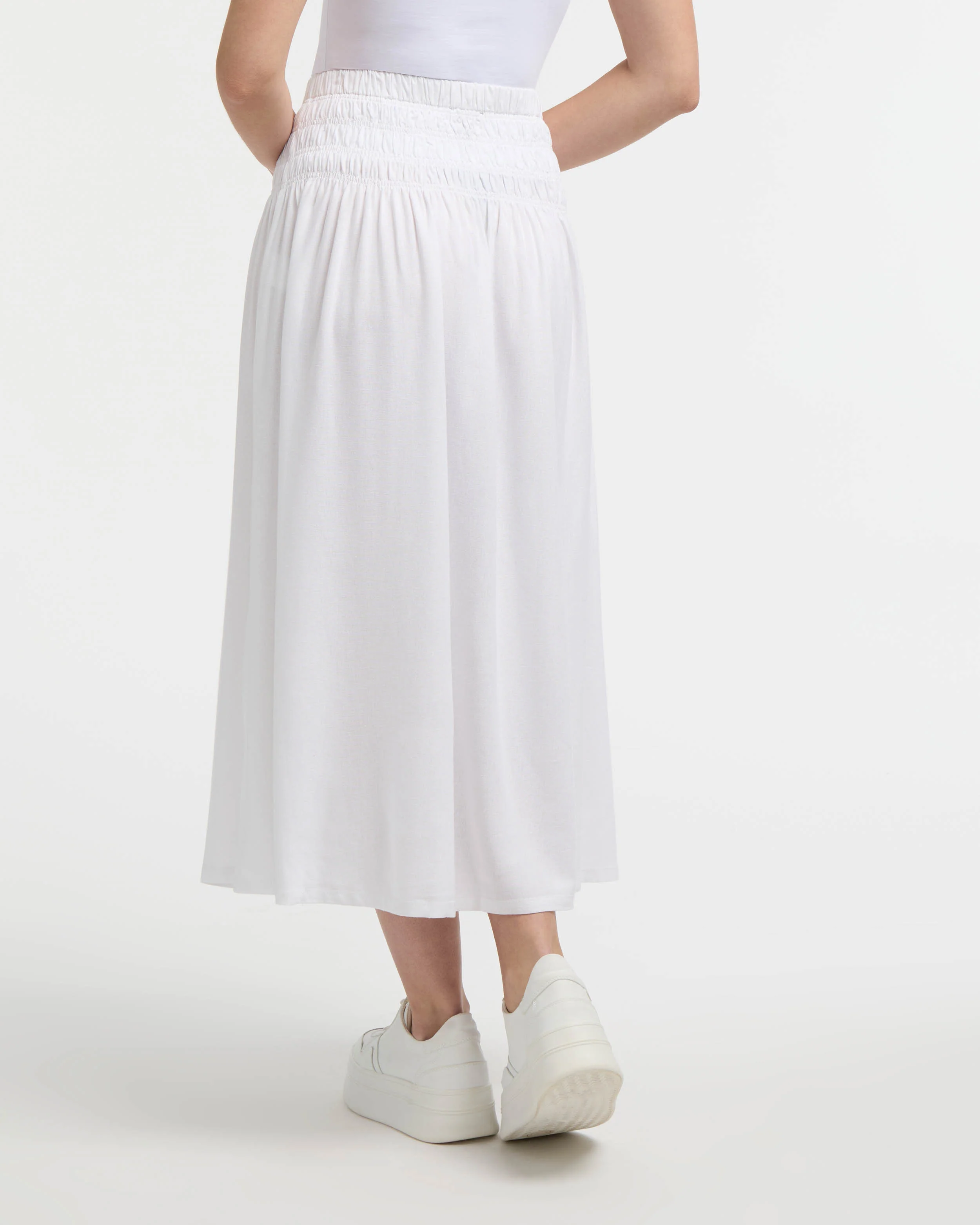 Ellen Tracy Women’s Smocked Waist Linen-Blend Skirt