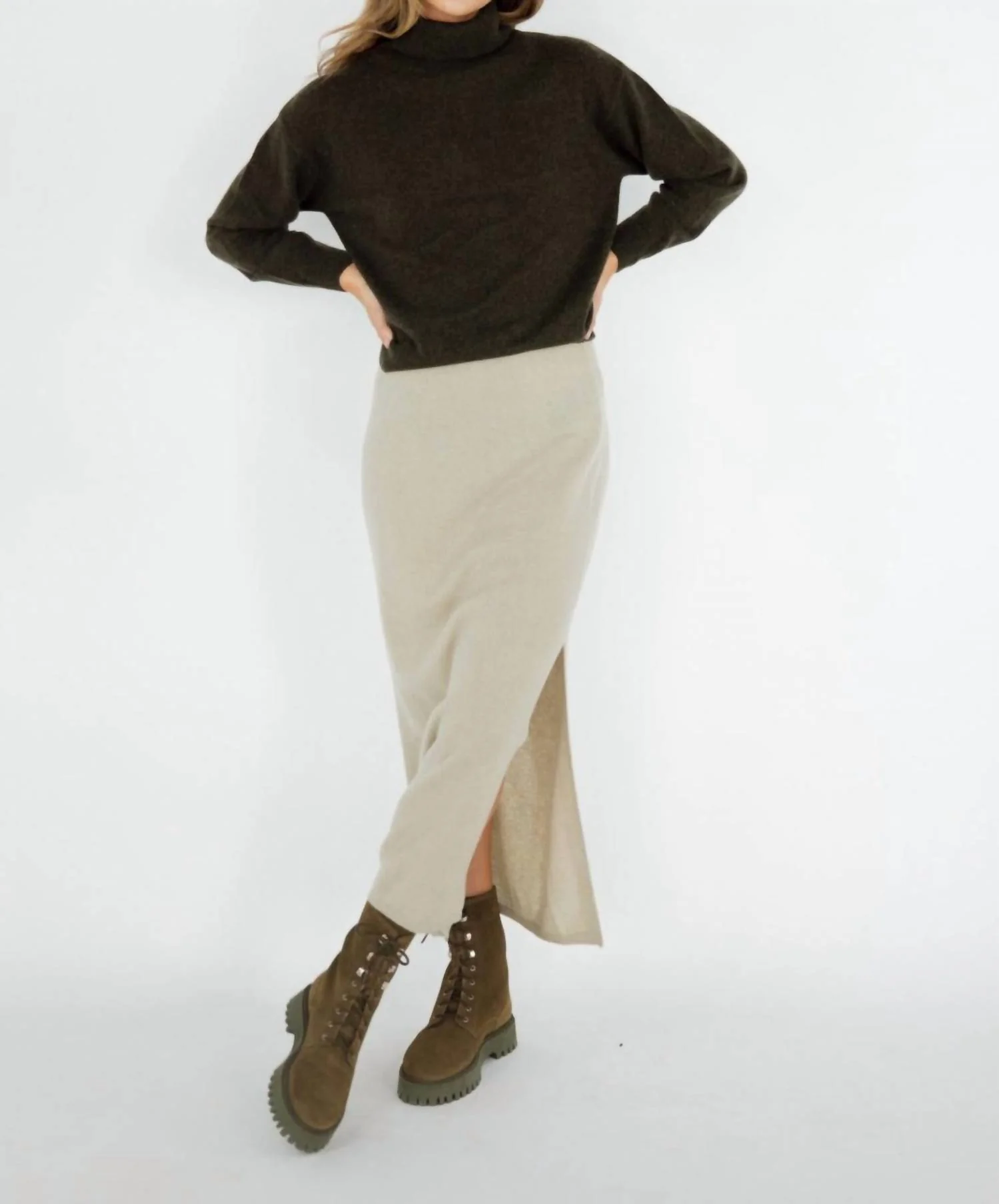 Milo Contrast Skirt In Oatmeal