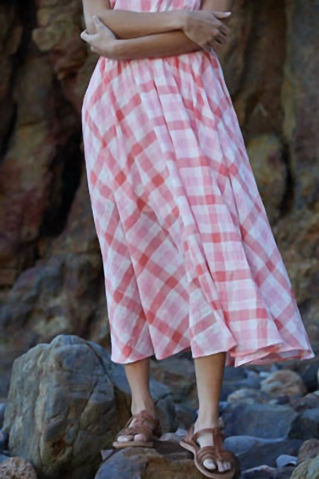 Sleeveless Top And Midi Skirt Set In Coral