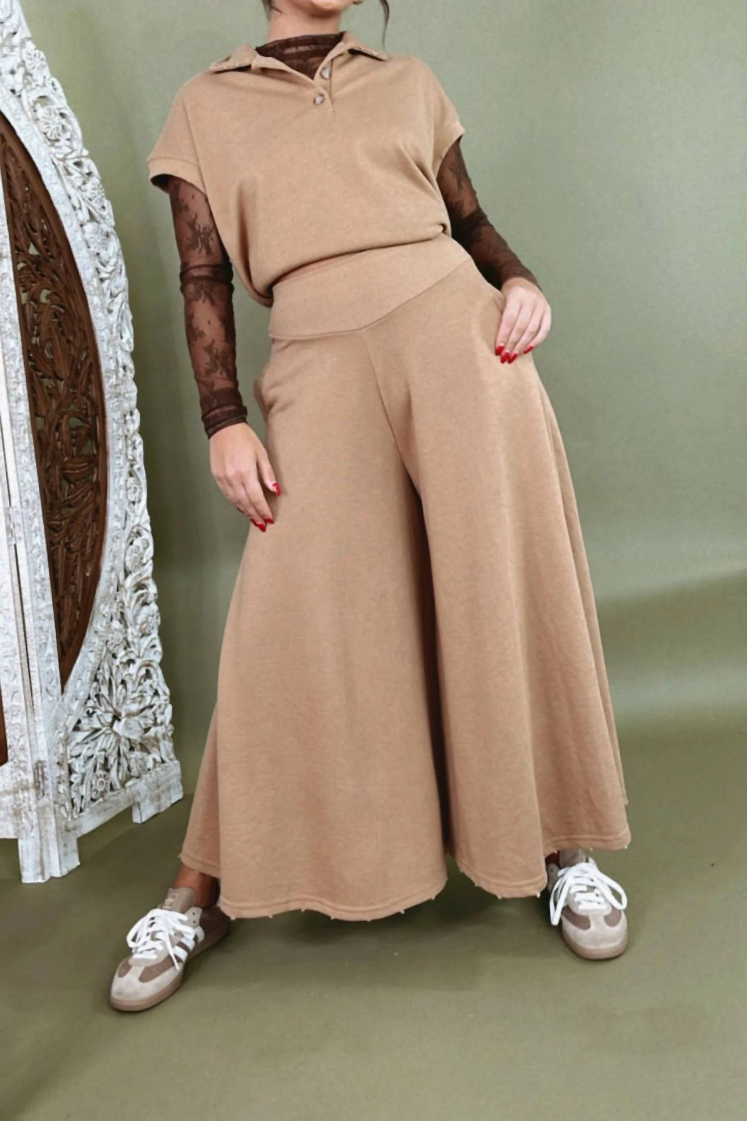 Raw Edge Vintage Set In Taupe