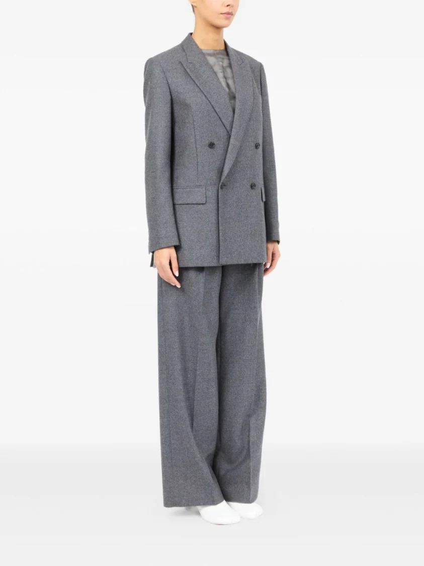 Double-Breasted Medium Grey Jacket With Elegant Tailoring