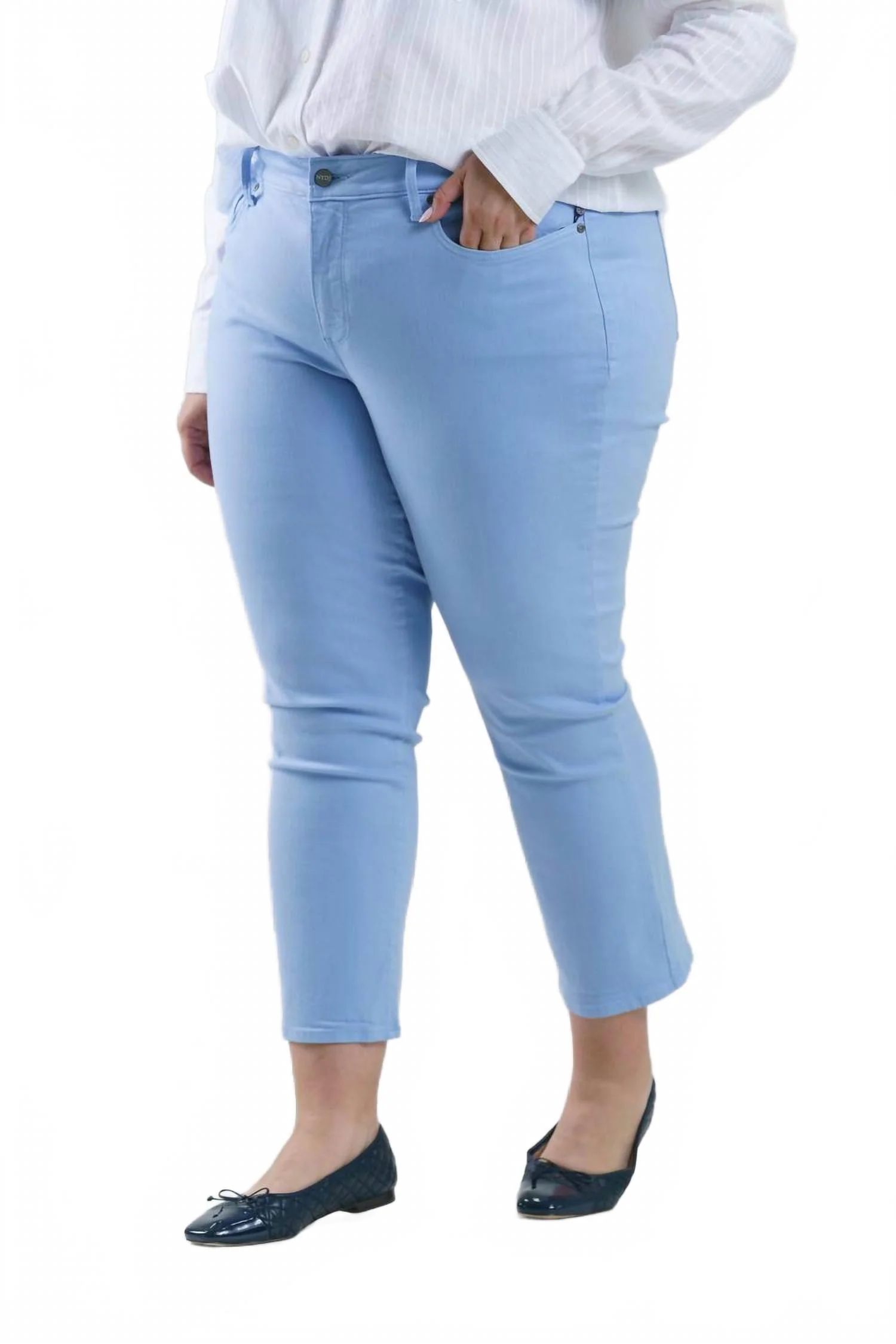 Marilyn Straight Ankle Jeans - Plus Size In Clear Sky