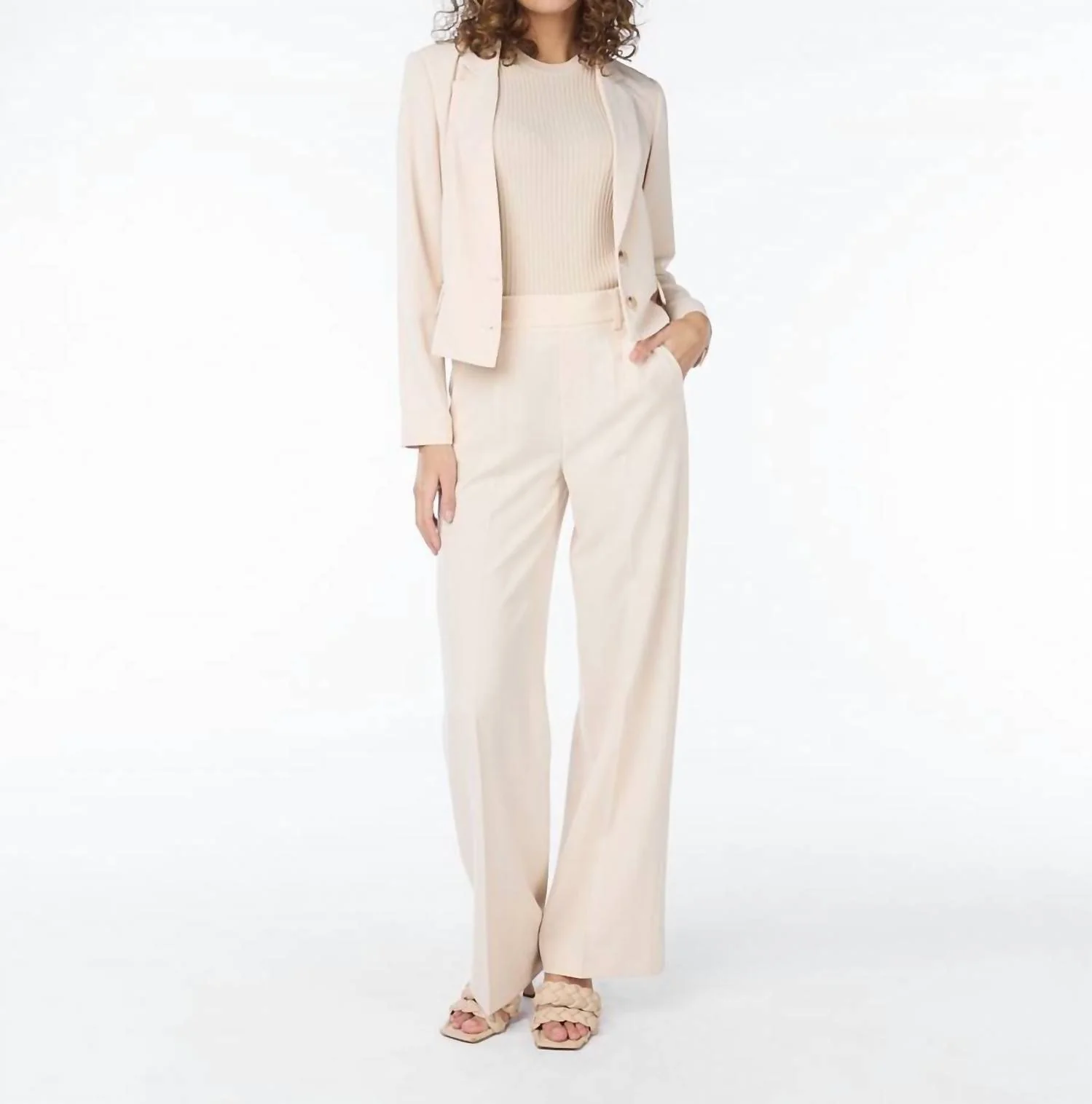 Short City Blazer In Sand