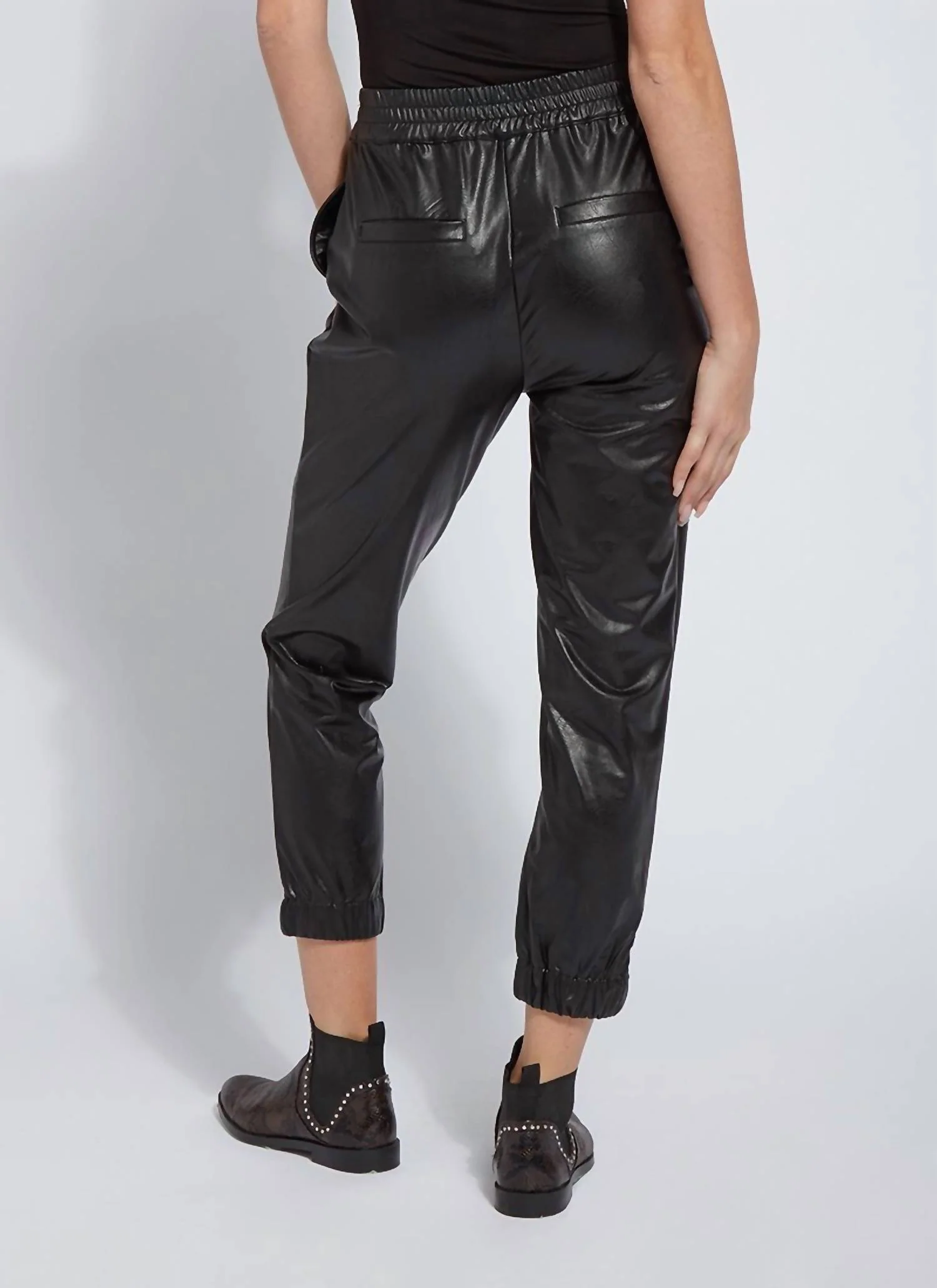 Brisk Leather Jogger In Black