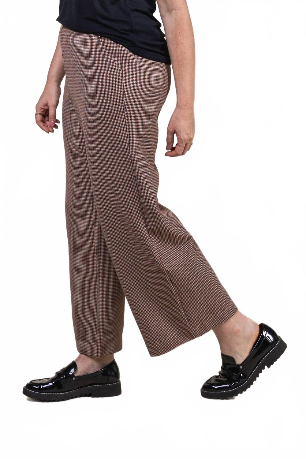 Houndstooth Wide Leg Ankle Pant In Brown