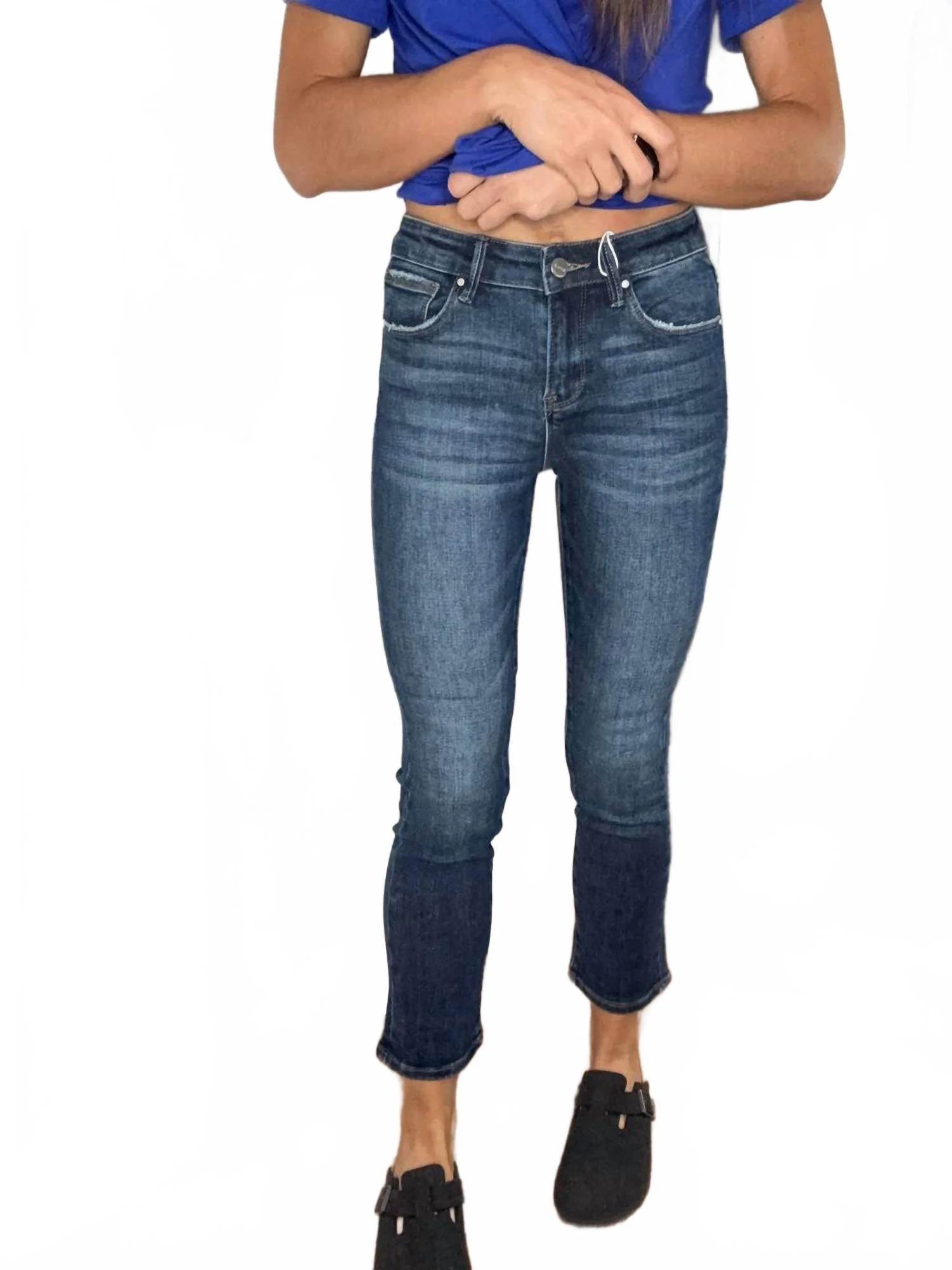 Ankle Straight Leg Slim Denim Jeans In Blue