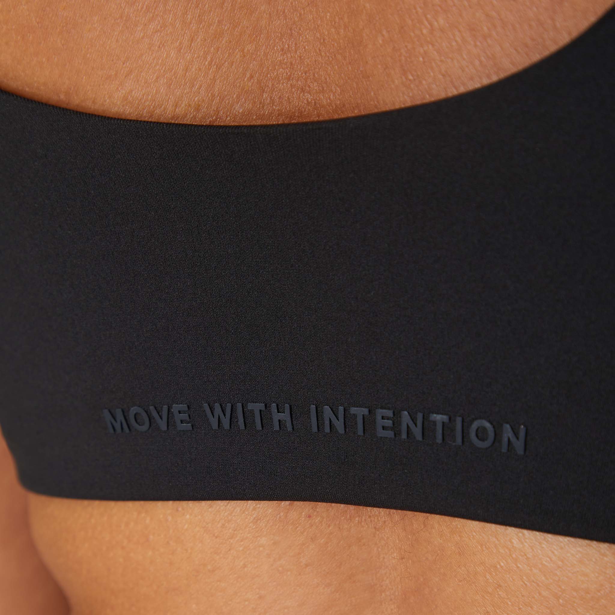 Everyday Sports Bra, Airform Cups, Move With Intention