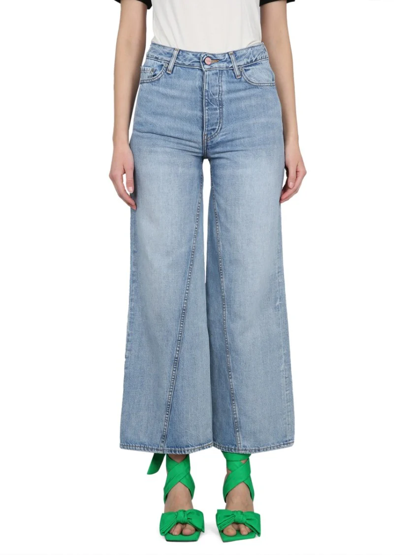 Wide-Leg High-Waist Jeans In Classic Light Blue Denim