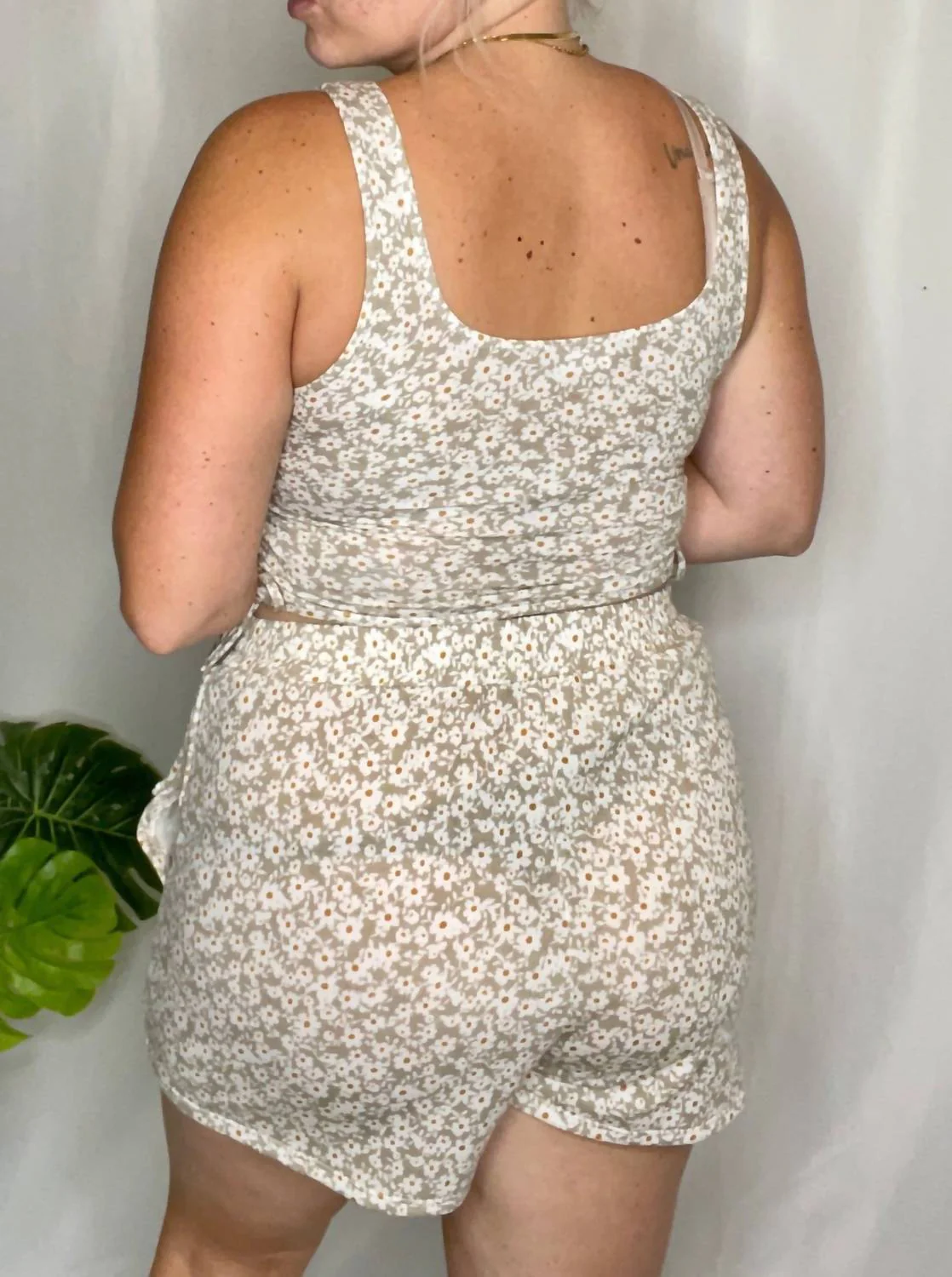 Sundazed Floral Short Set In Beige